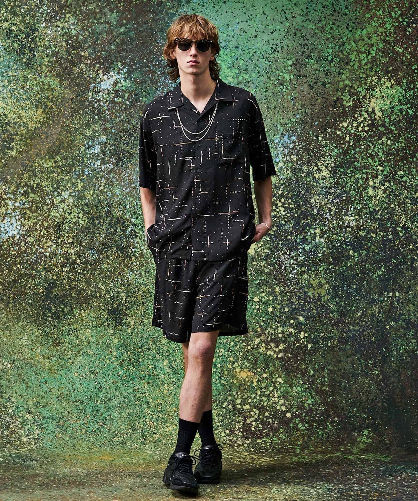 PICK UP ITEM「KASURI CROSS PRINTED RAYON SHORTS」