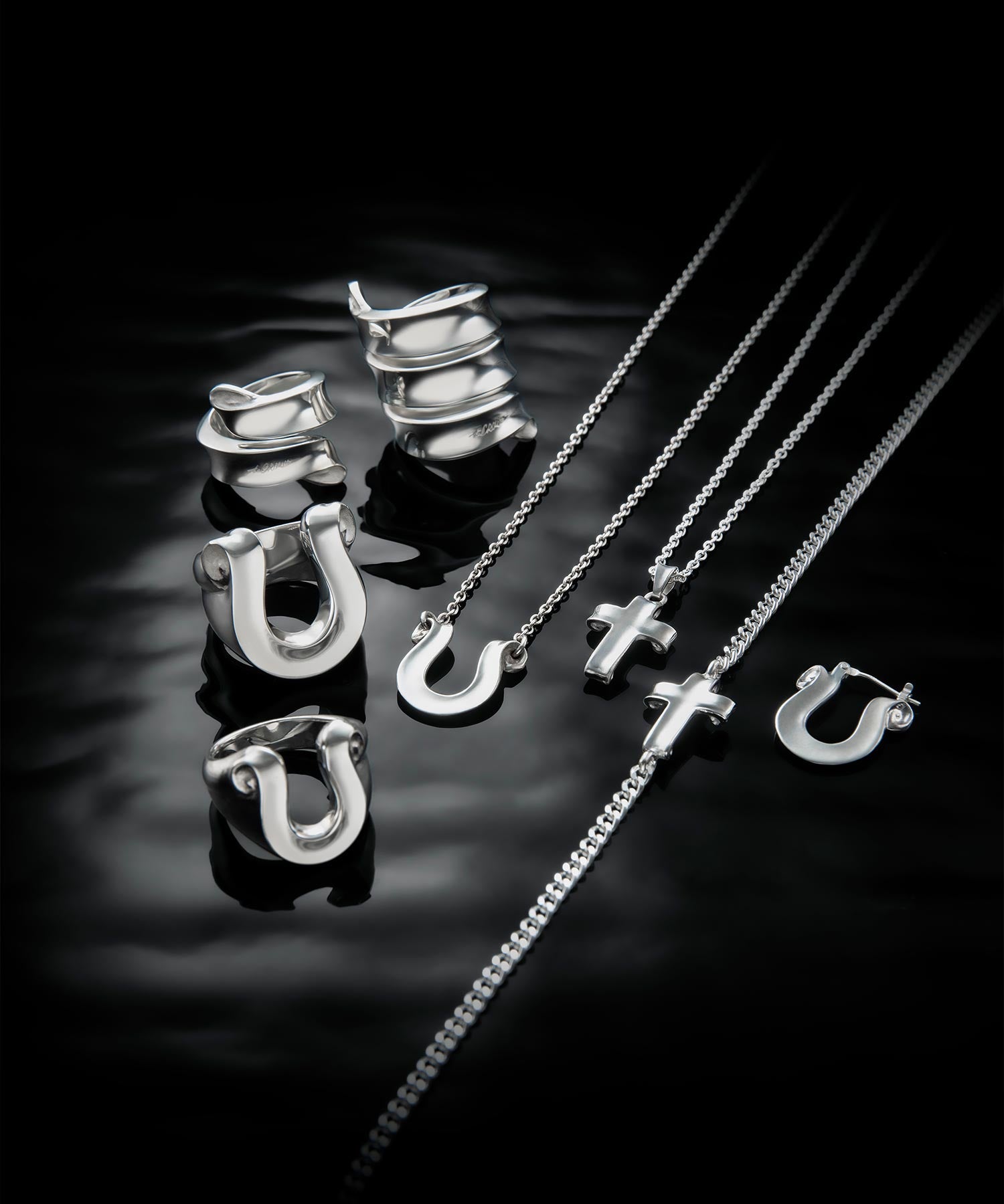 LETTER RIBBON CROSS SILVER NECKLACE