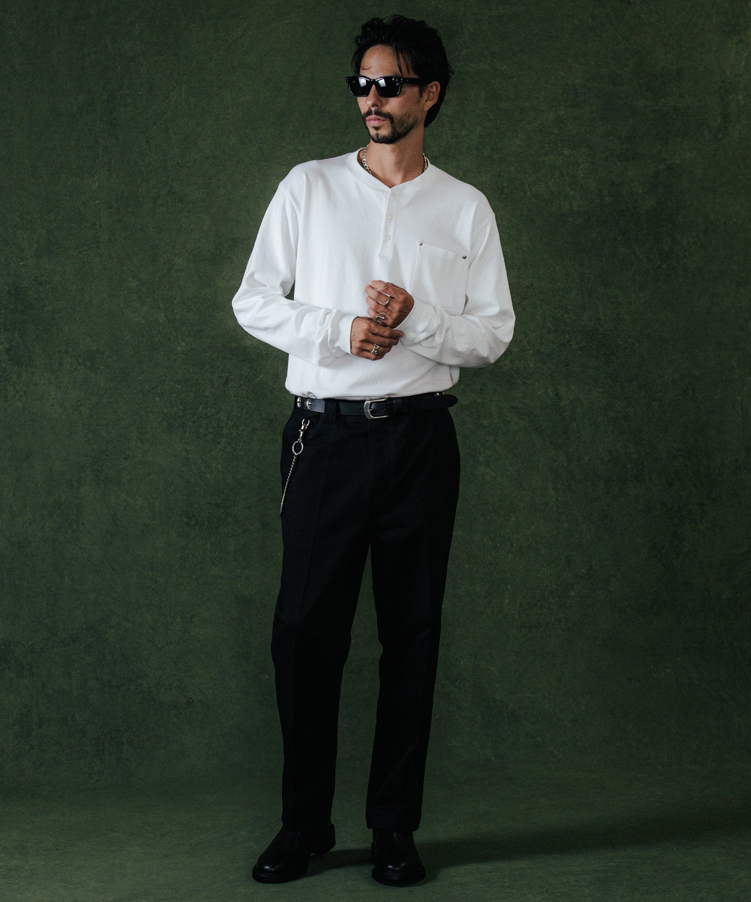 HENLY NECK POCKET LONG SLEEVE T SHIRTS