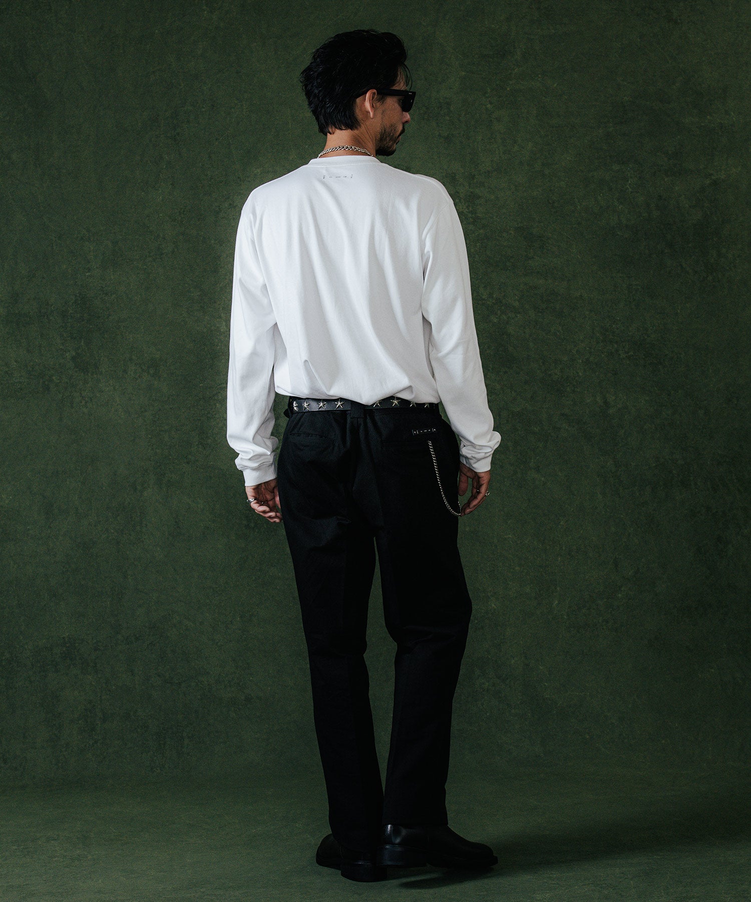 HENLY NECK POCKET LONG SLEEVE T SHIRTS