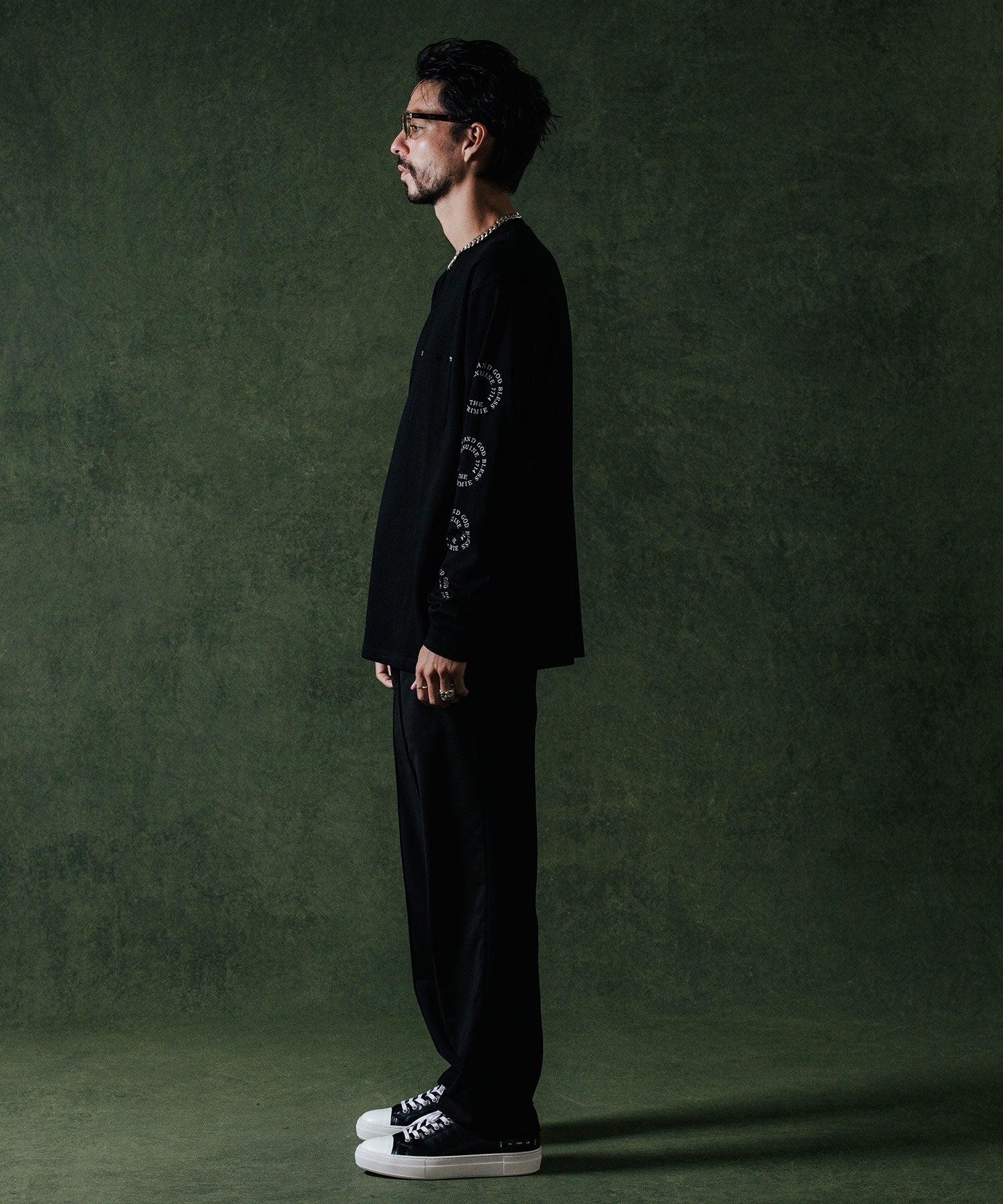 CIRCLE LOGO LONG SLEEVE T SHIRT