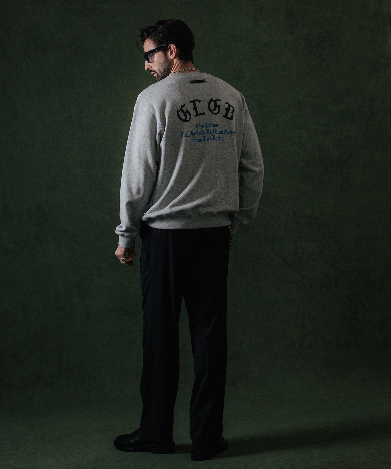 OLD ENGLISH CREW NECK SWEAT