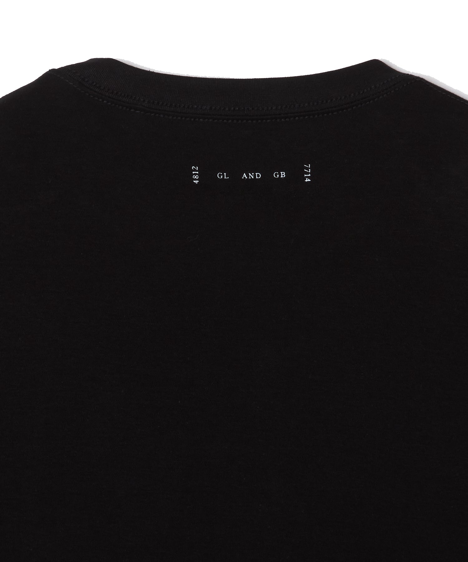 LEATHER TAG POCKET LONG SLEEVE T SHIRT