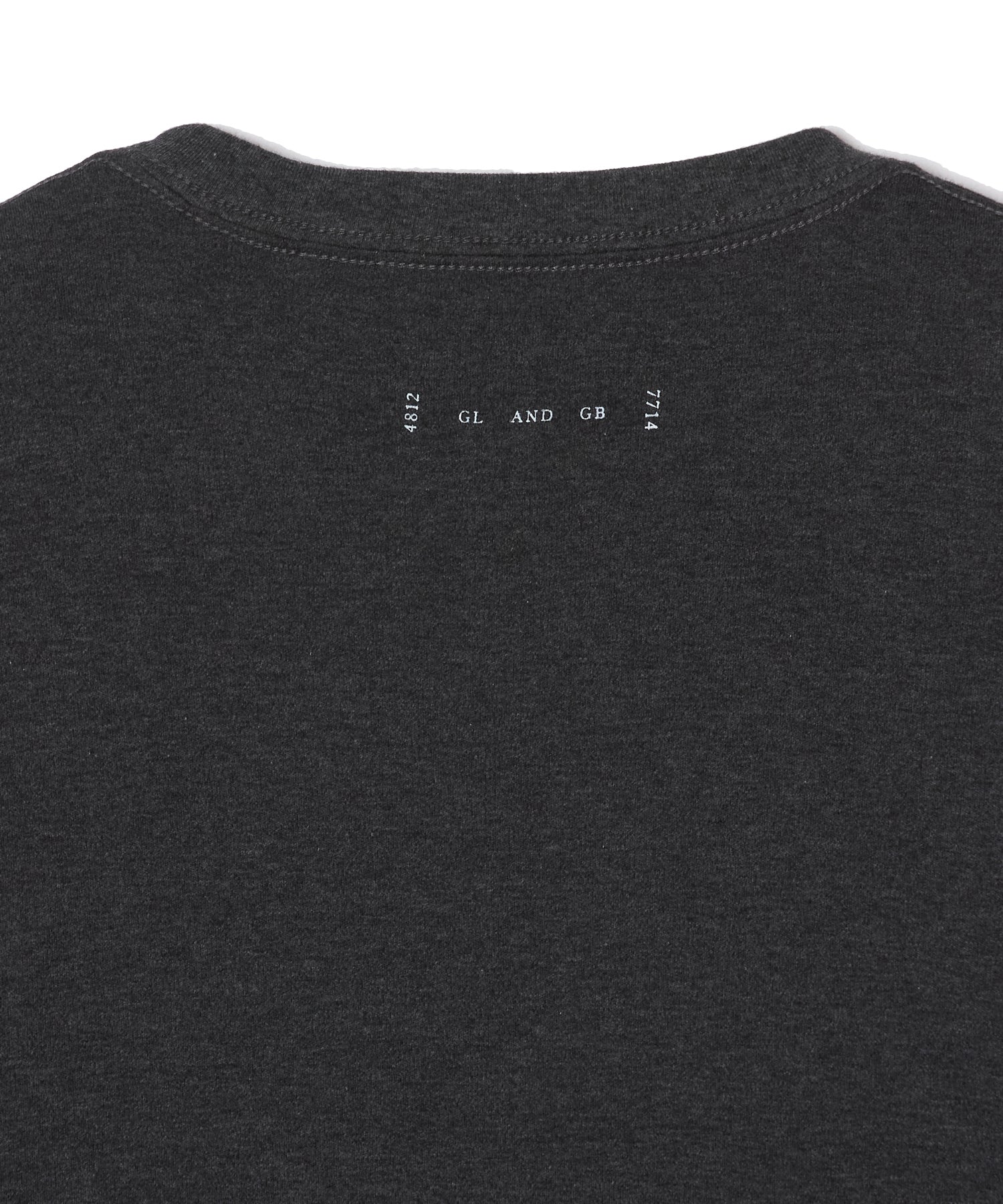 LEATHER TAG POCKET LONG SLEEVE T SHIRT