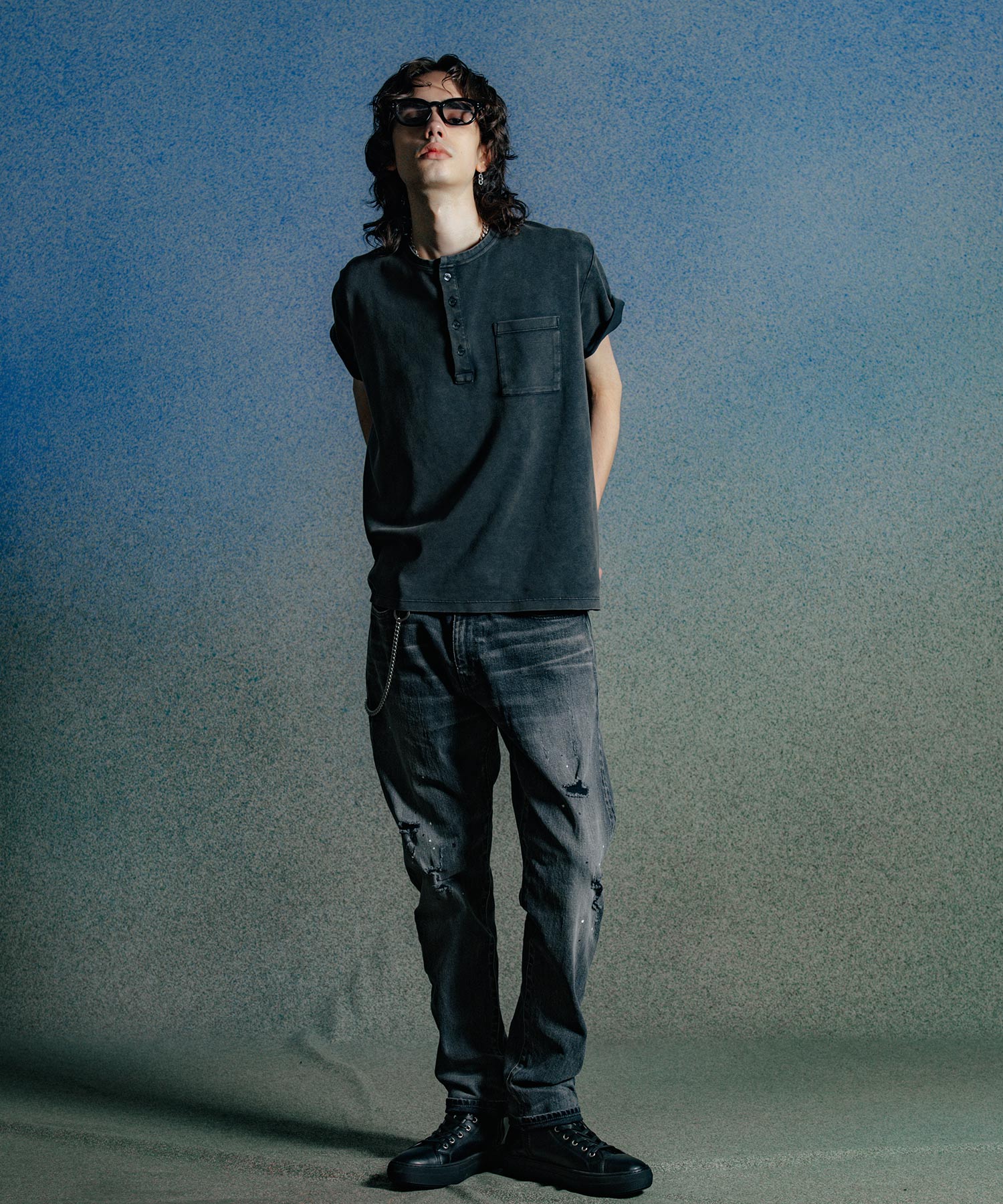 VINTAGE USED EDDIE SHORT LENGTH HENRY NECK T SHIRT