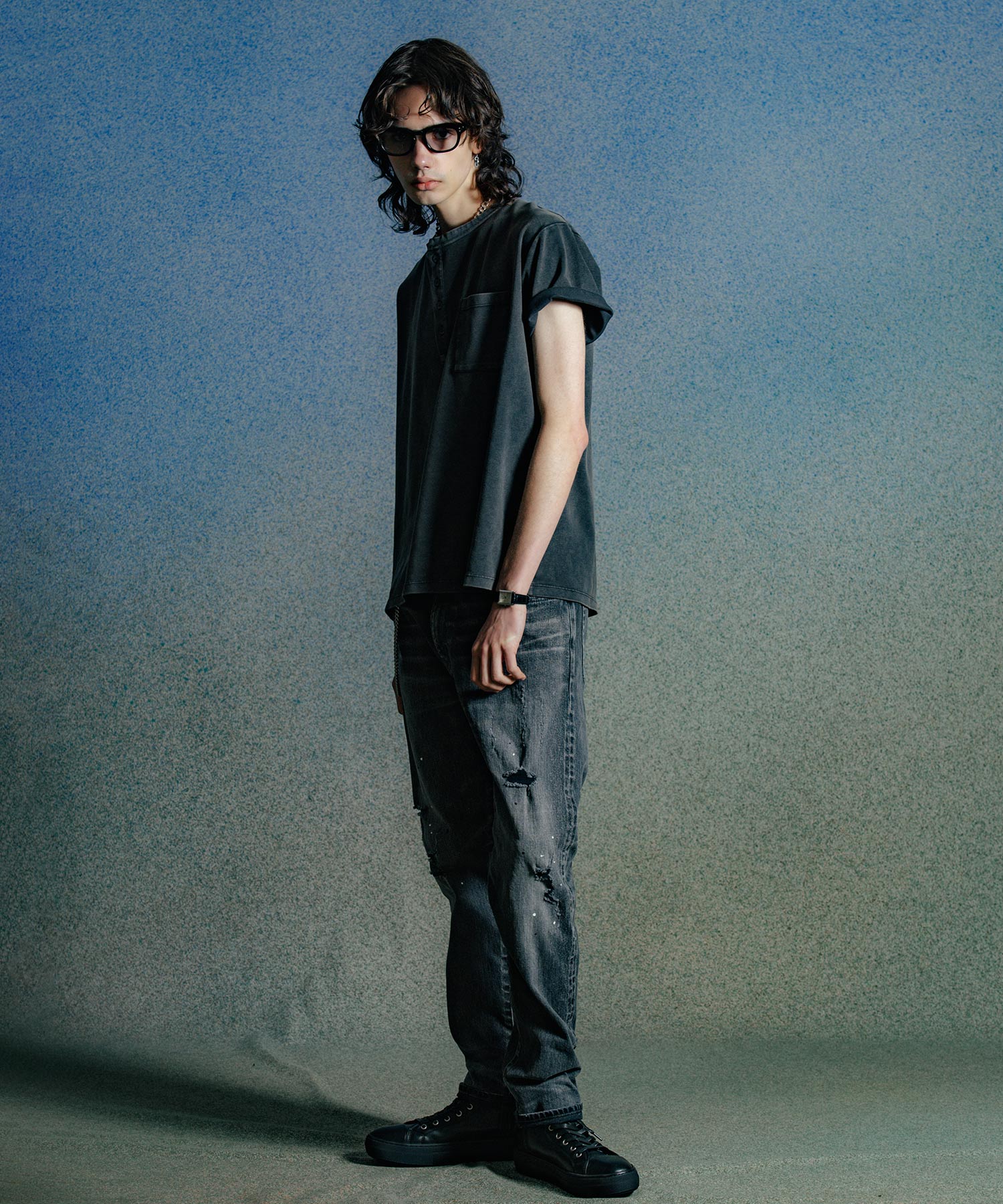 VINTAGE USED EDDIE SHORT LENGTH HENRY NECK T SHIRT