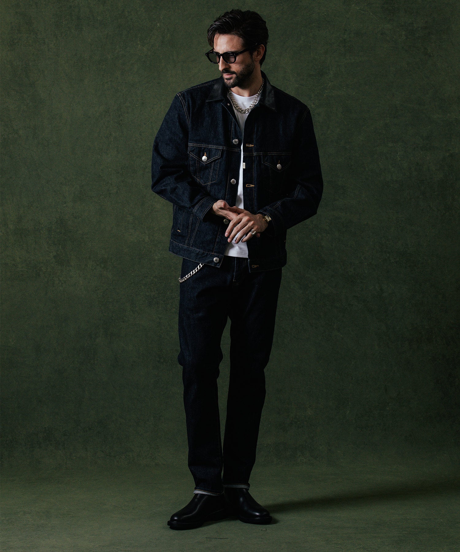 BORN FREE 1 SLIM STYLE SELVEDGE STRETCH JEANS