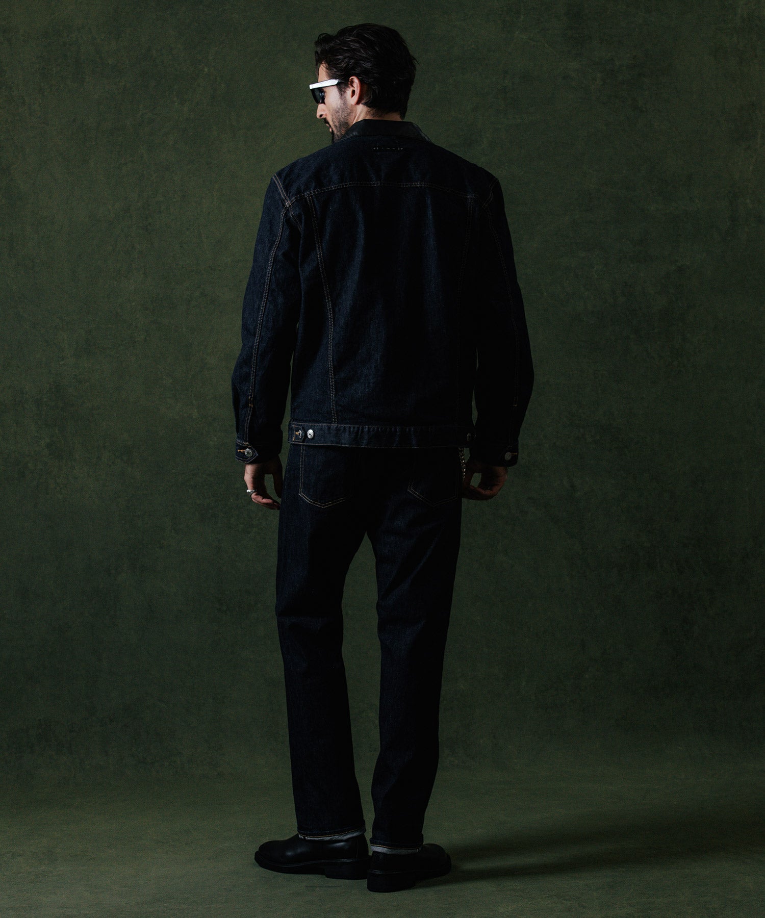 BORN FREE 2 REGULAR STYLE SELVEDGE STRETCH JEANS