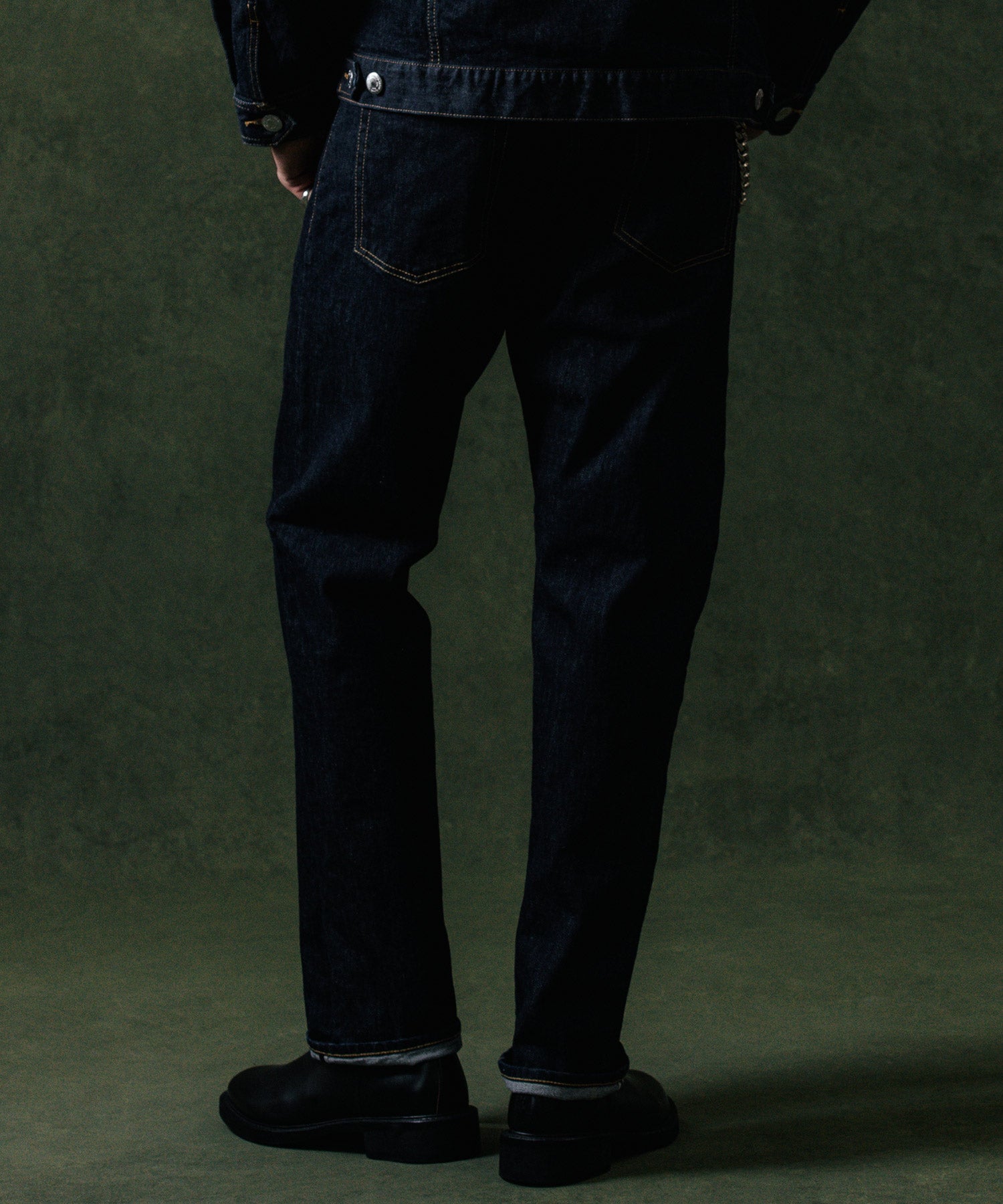 BORN FREE 2 REGULAR STYLE SELVEDGE STRETCH JEANS