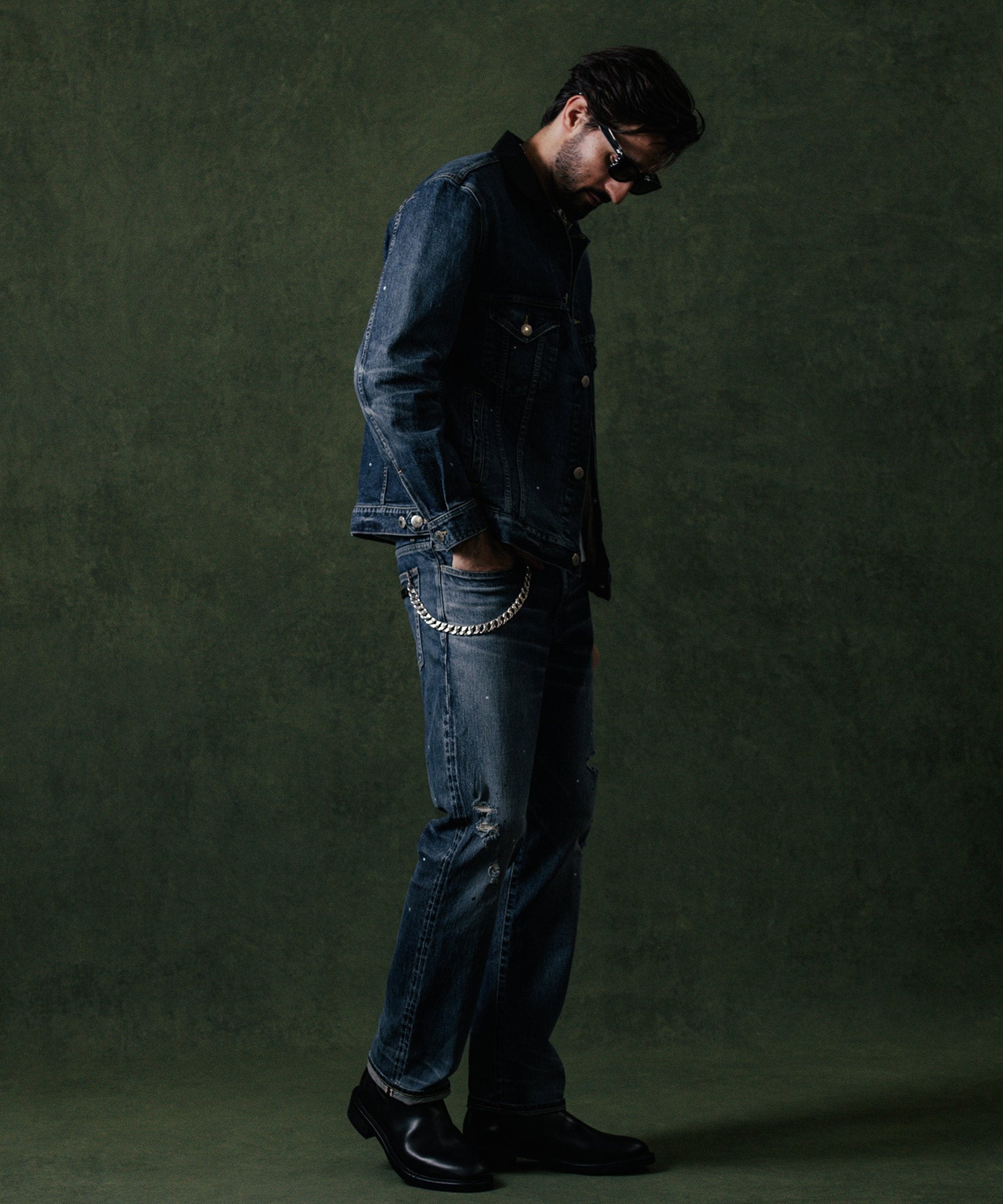 BORN FREE 2 REGULAR STYLE GARAGE USED SELVEDGE STRETCH JEANS