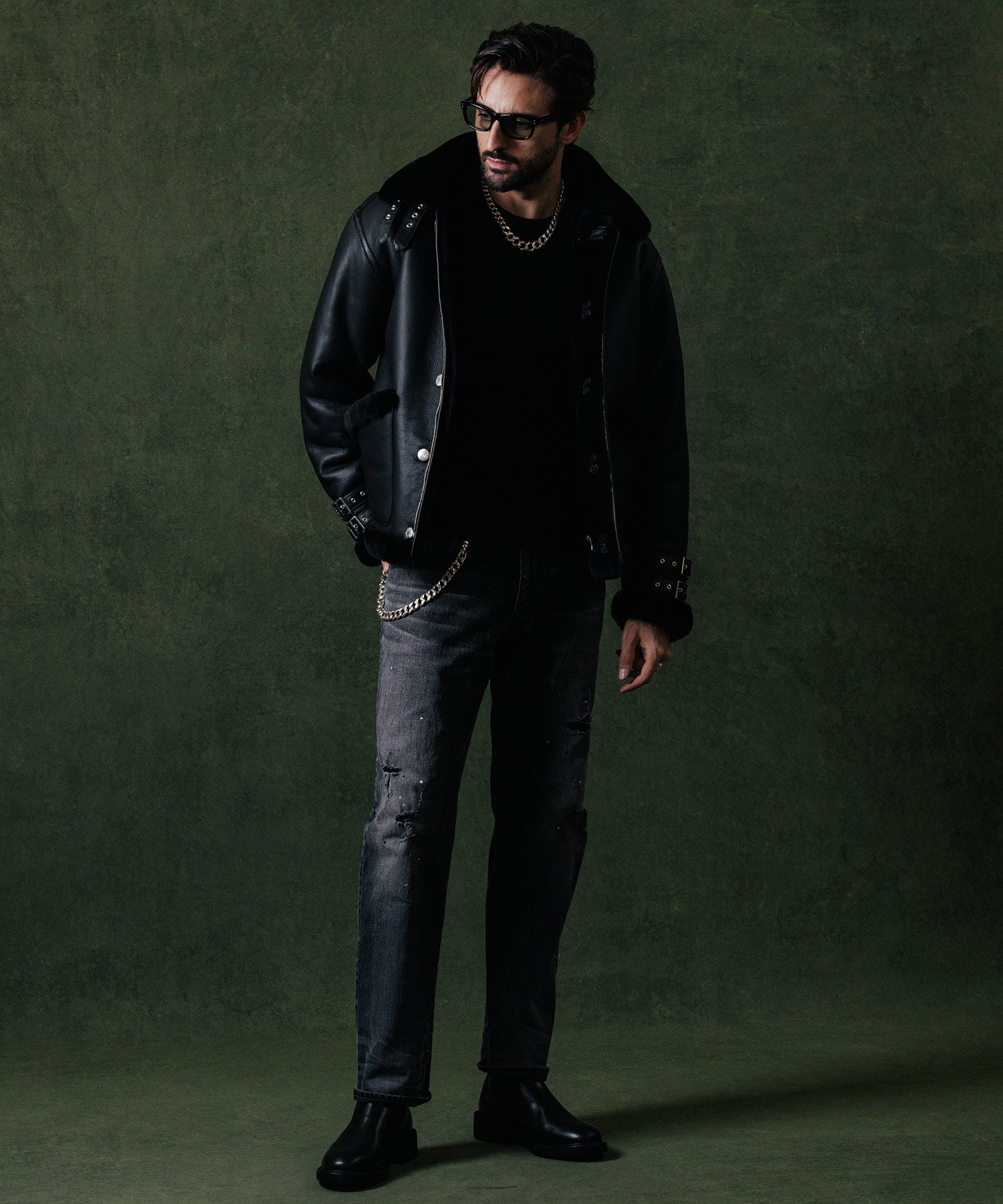 BORN FREE 2 REGULAR STYLE GARAGE USED SELVEDGE STRETCH JEANS
