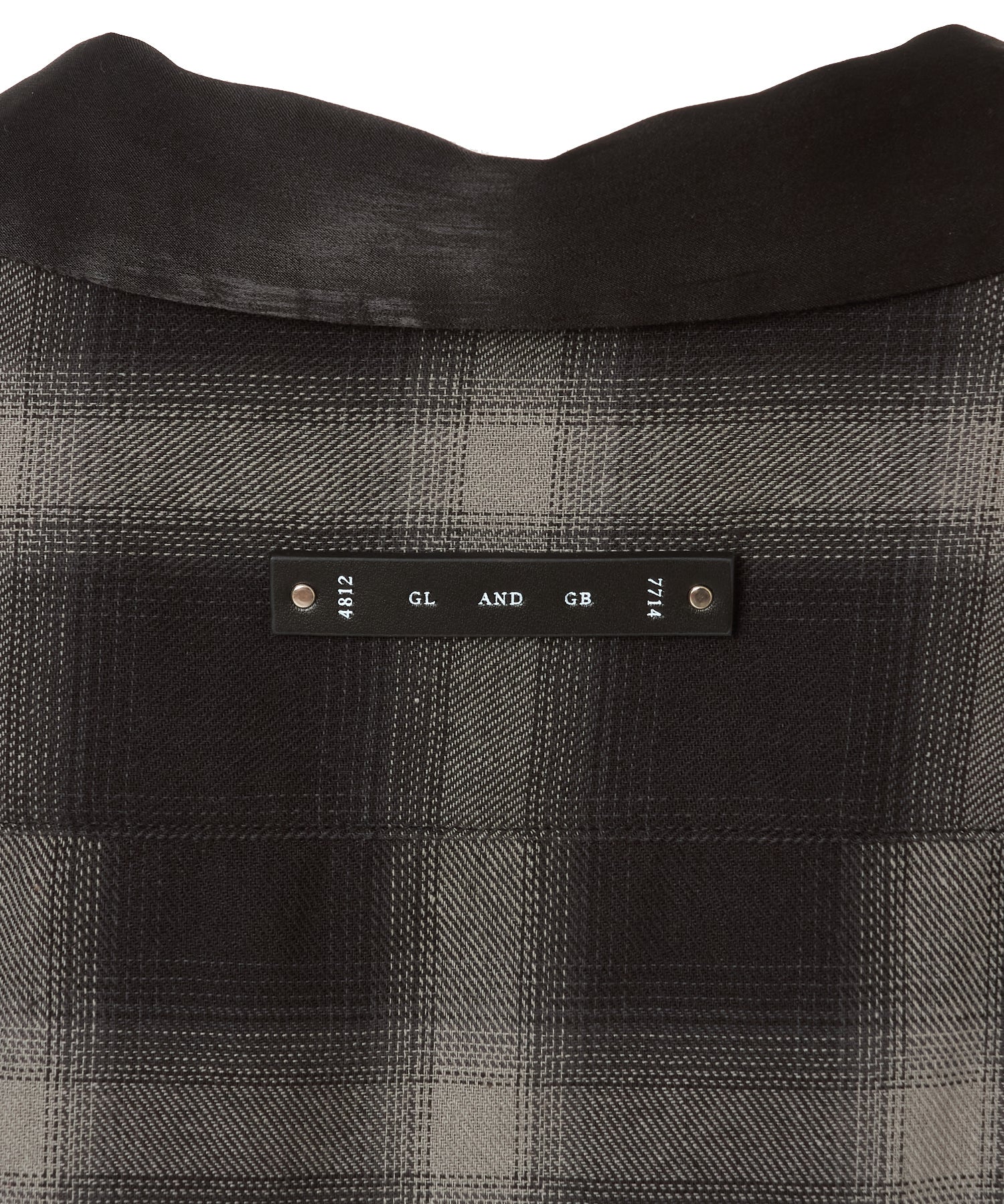 CHECK OPEN SHORT SLEEVE SHIRT