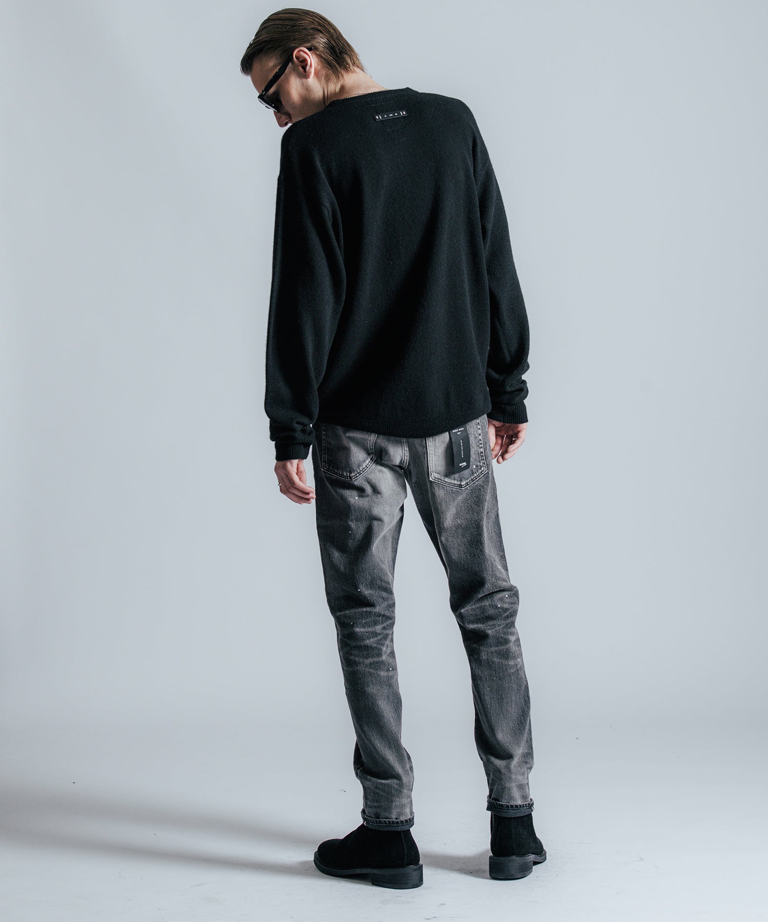 YAK CREW NECK KNIT SWEATER