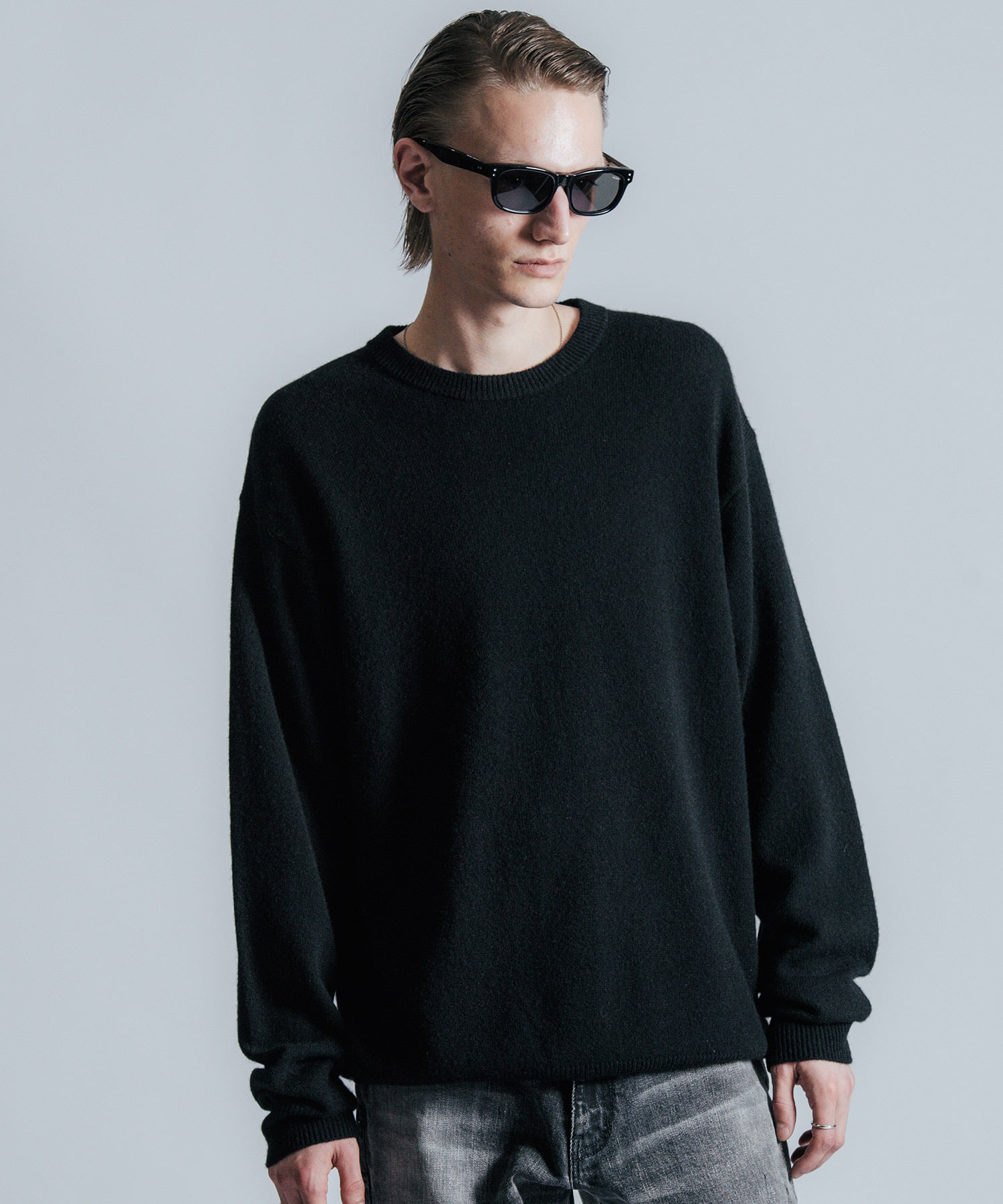 YAK CREW NECK KNIT SWEATER