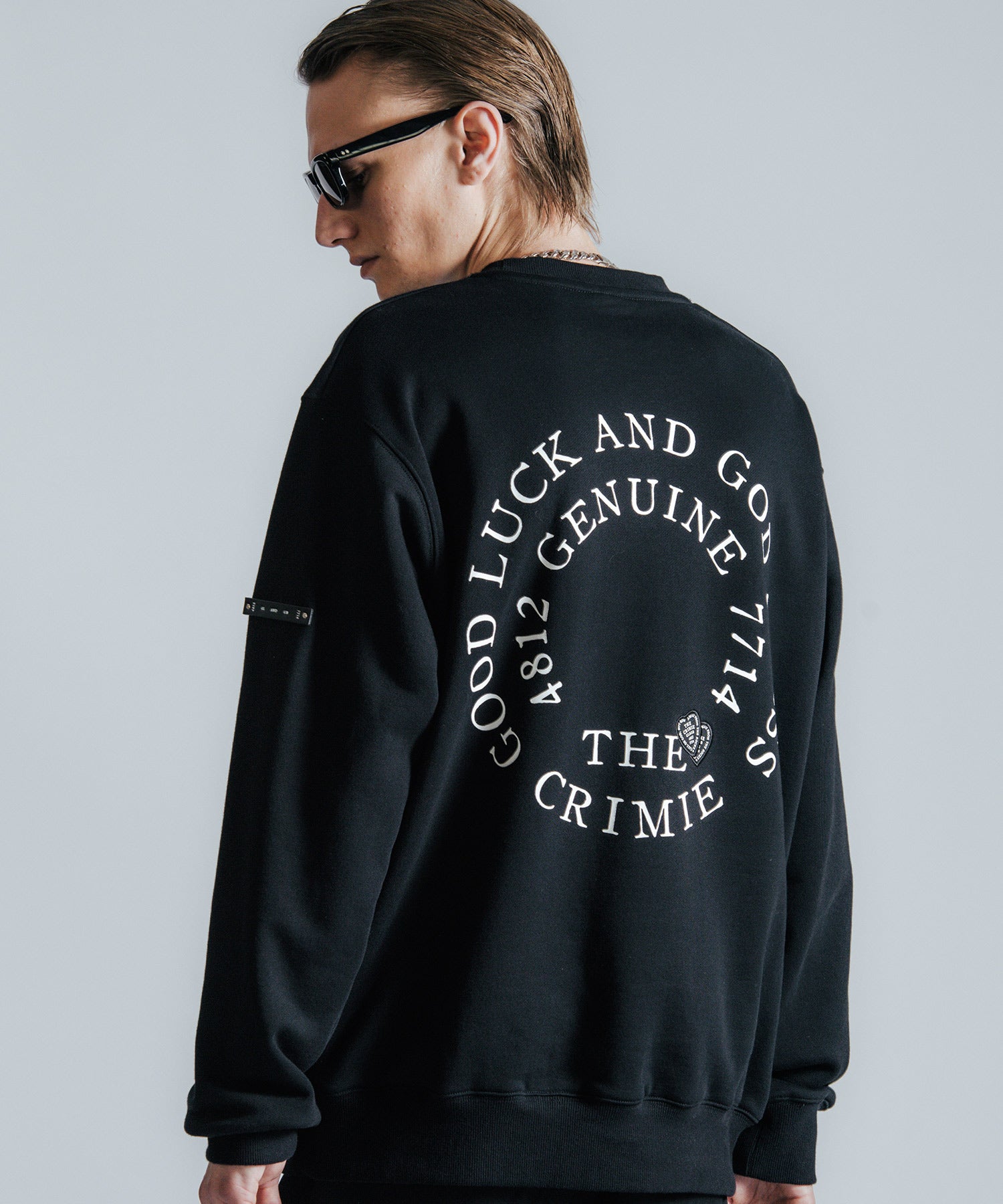 CIRCLE LOGO HEART WAPPEN CREW NECK SWEAT