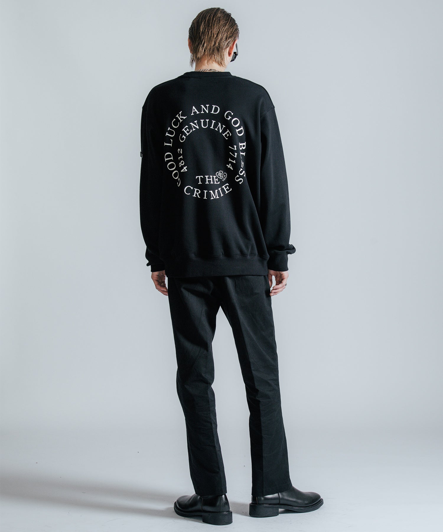 CIRCLE LOGO HEART WAPPEN CREW NECK SWEAT