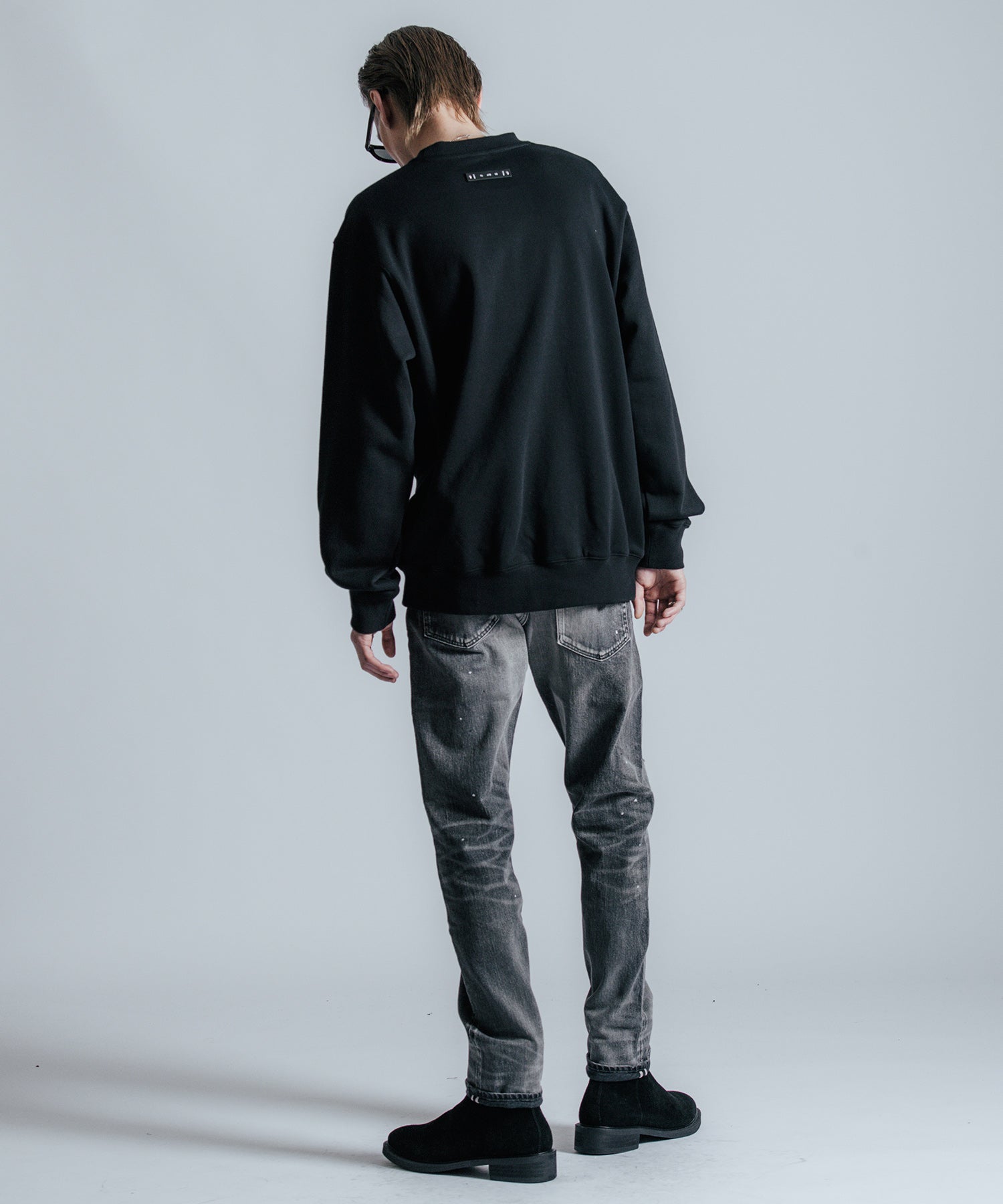 EMBLEM LOGO CREW NECK SWEAT