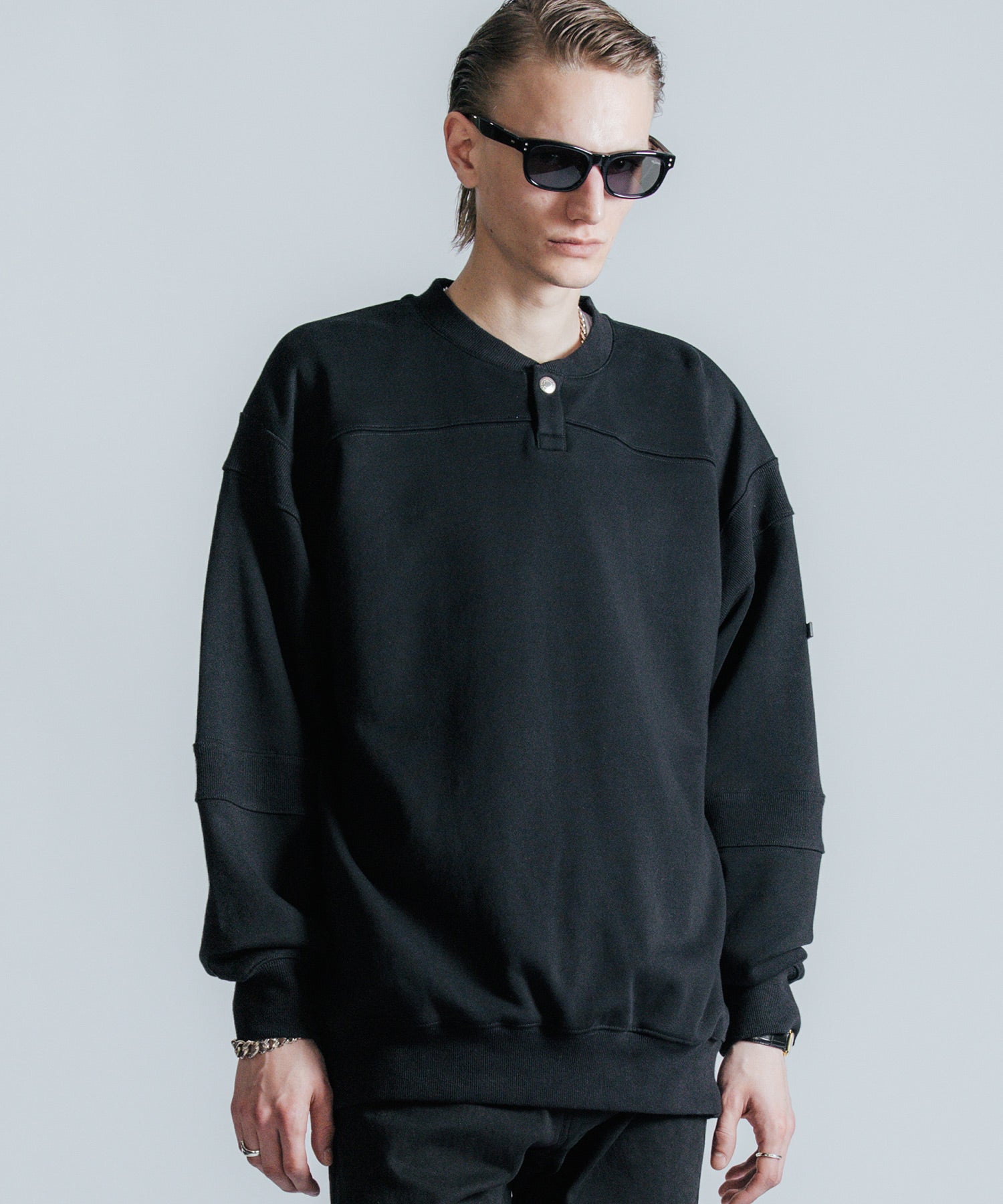 FOOTBALL RIB HENLY NECK SWEAT