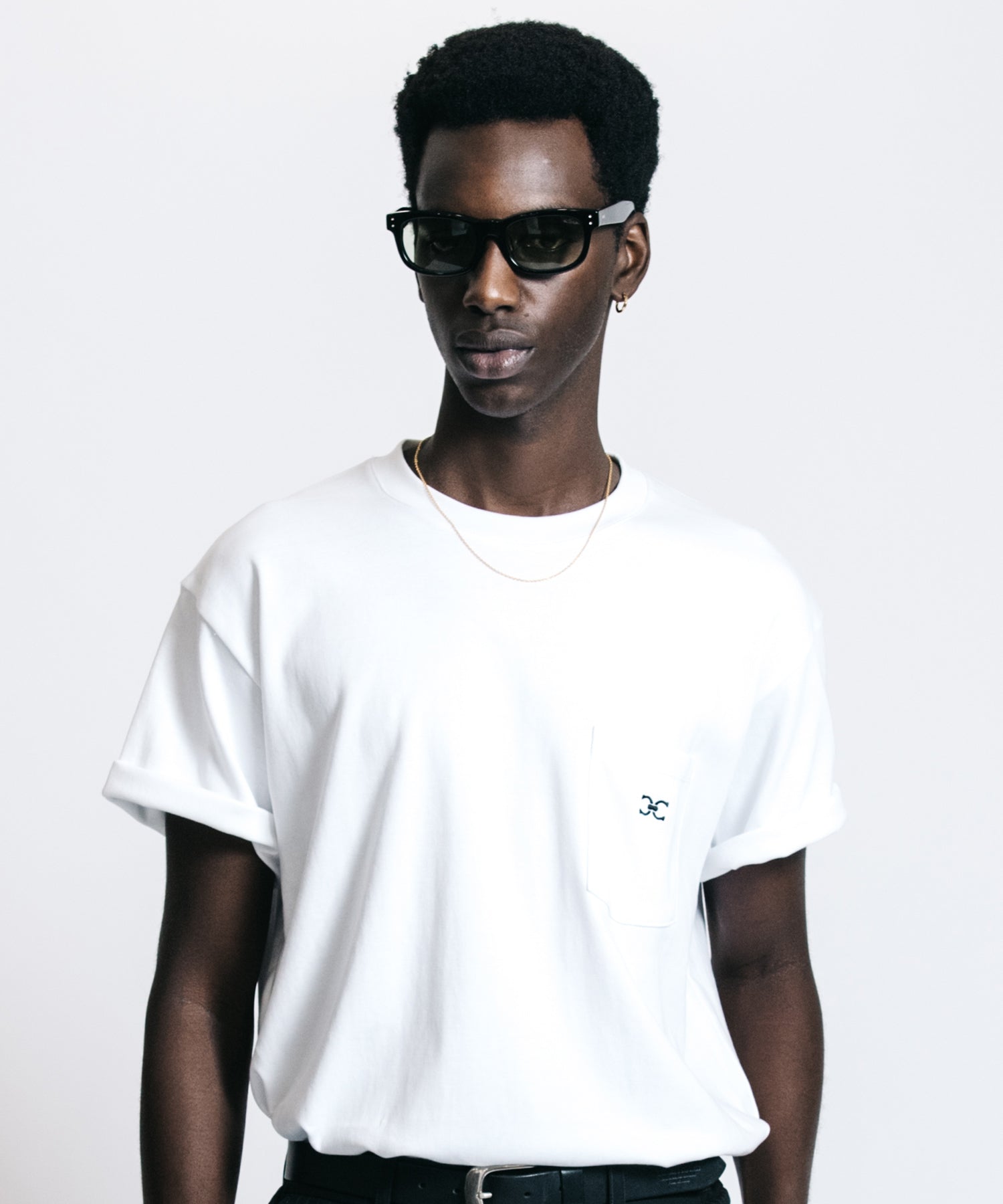 CHAIN-LINK “C” EMBROIDERY POCKET T-SHIRT