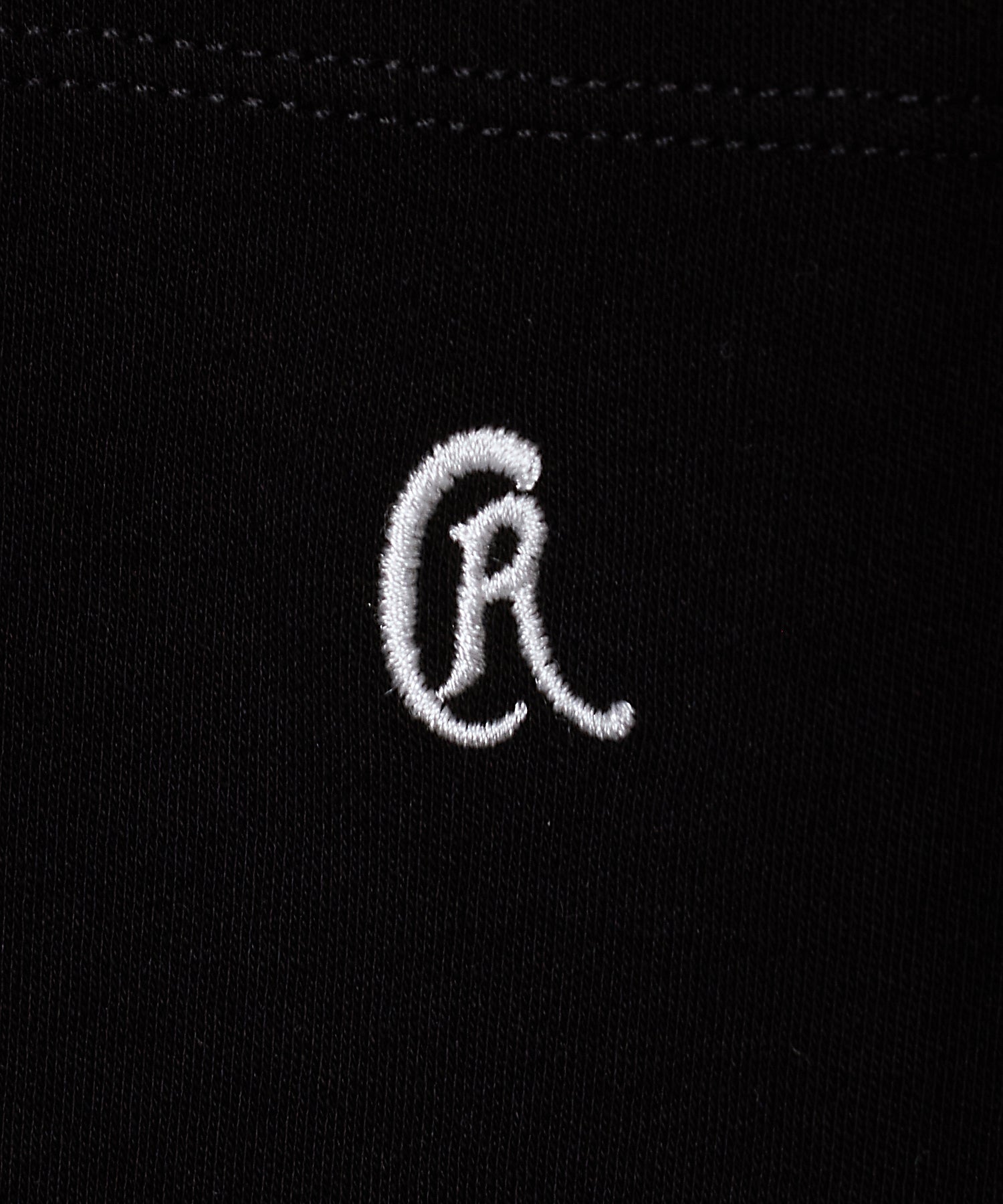 CR EMBROIDERY POCKET T SHIRT