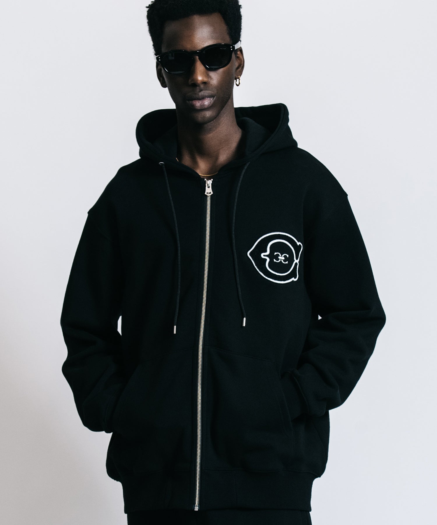 C CHENILLE PATCH ZIP HOODIE