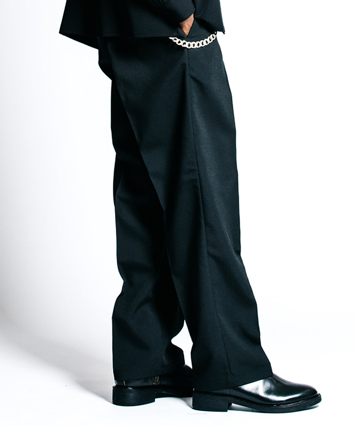 TAILORED TROUSERS – BACK SATIN