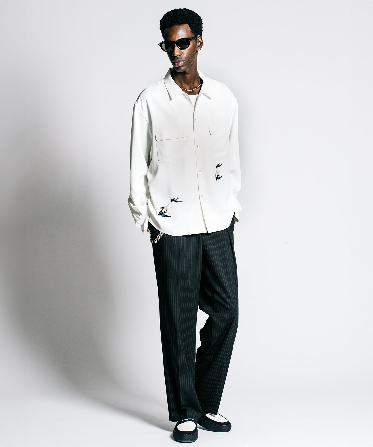 TAILORED SWALLOW EMBROIDERY L/S SHIRT – EASY CARE