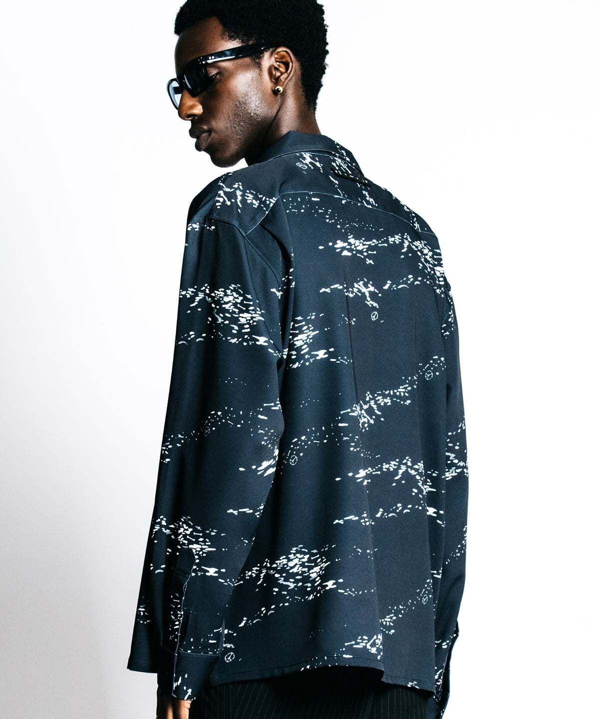 UNDERWORLD RIVER ALOHA L/S SHIRT