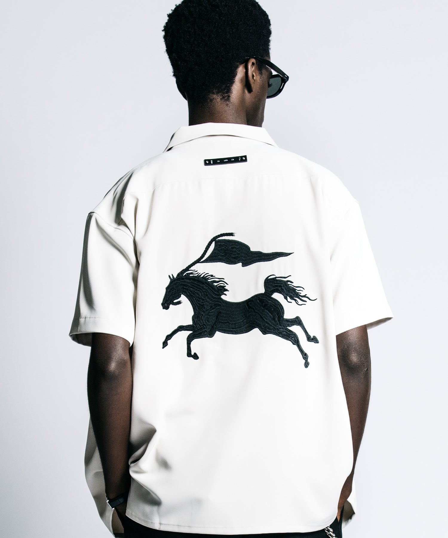 TAILORED MUSTANG EMBROIDERY S/S SHIRT – EASY CARE