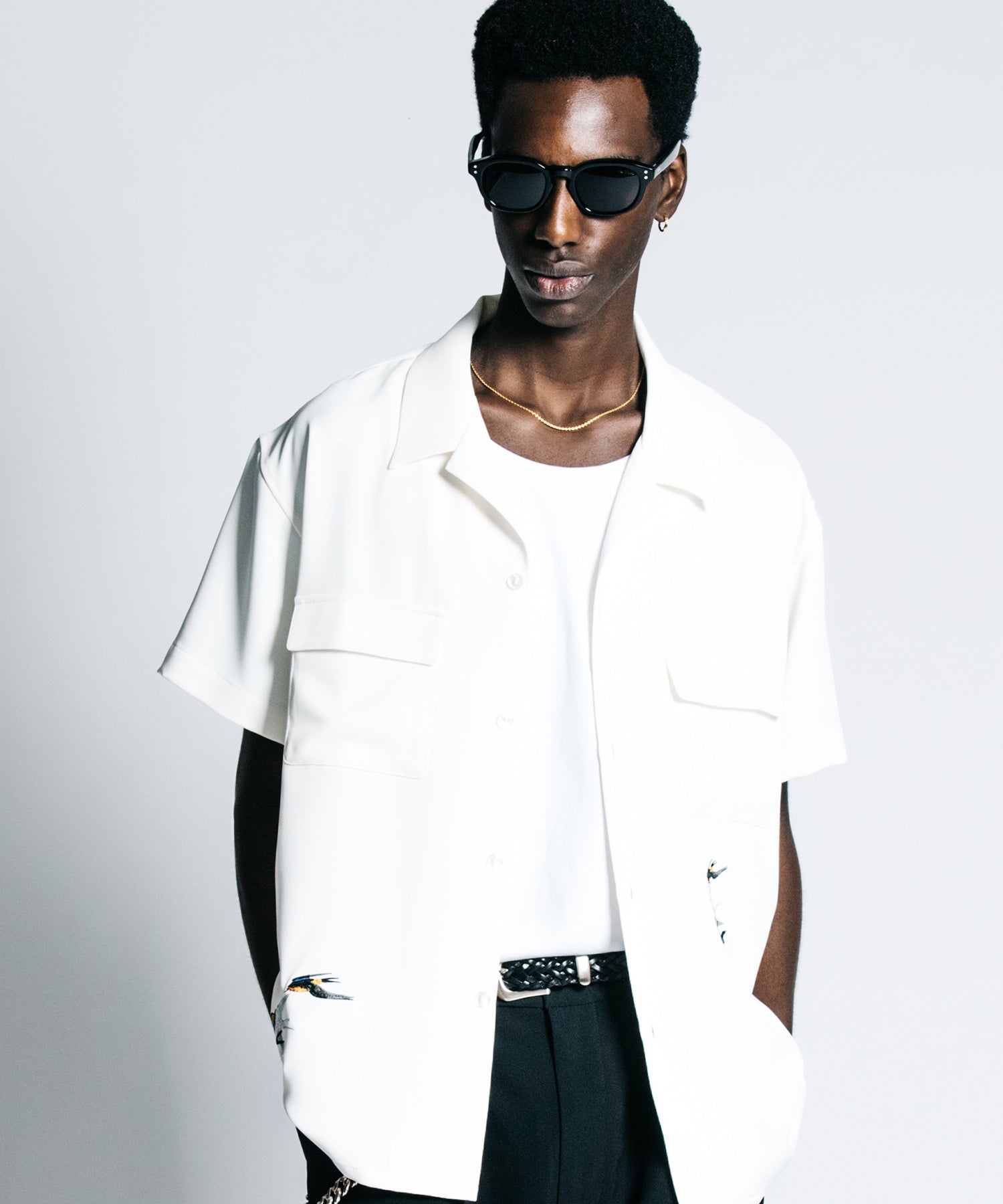 TAILORED SWALLOW EMBROIDERY S/S SHIRT – EASY CARE