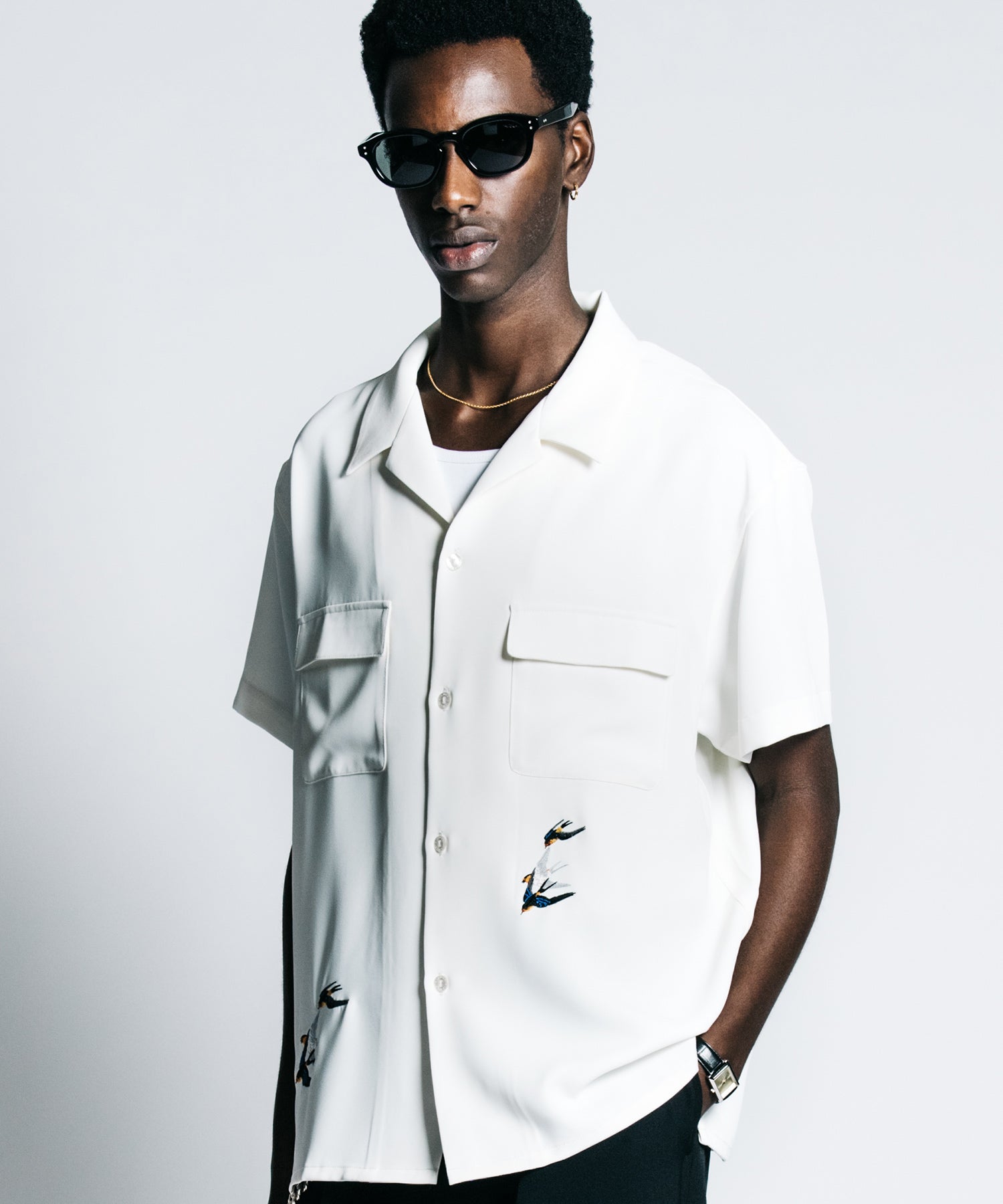 TAILORED SWALLOW EMBROIDERY S/S SHIRT – EASY CARE