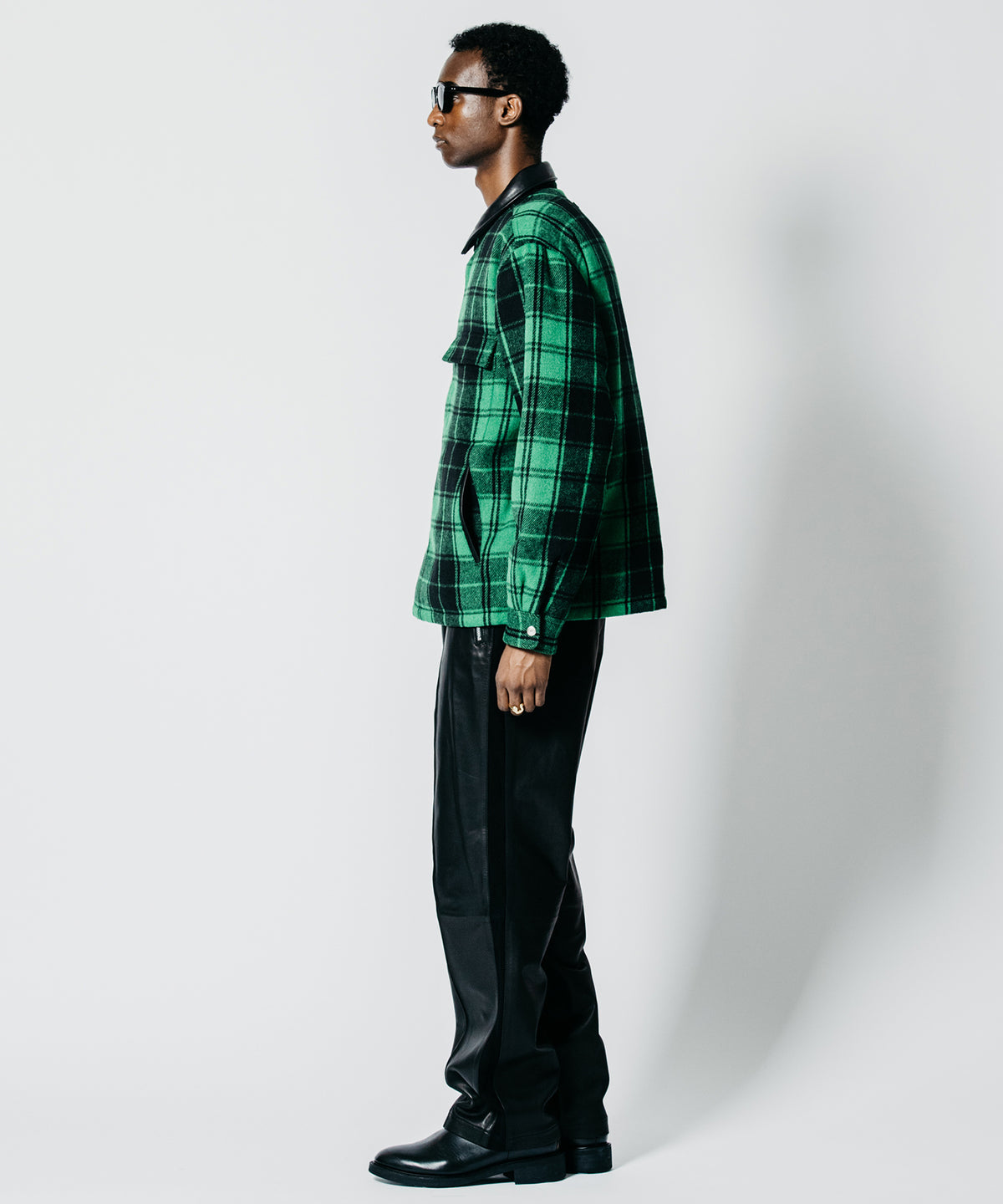 LEATHER-COLLAR SNAP SHIRT JACKET