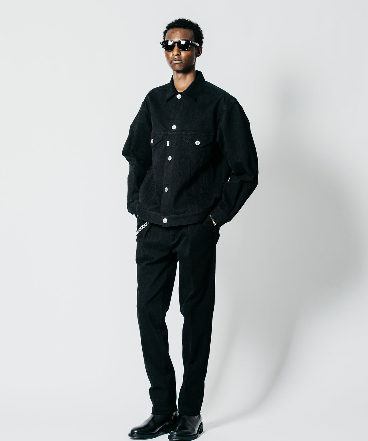 STRETCH TWILL TAPERED AUTHENTIC TROUSERS