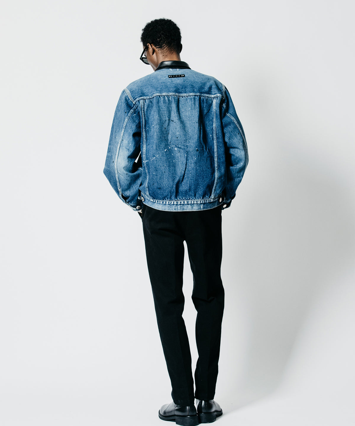 STRETCH TWILL TAPERED AUTHENTIC TROUSERS