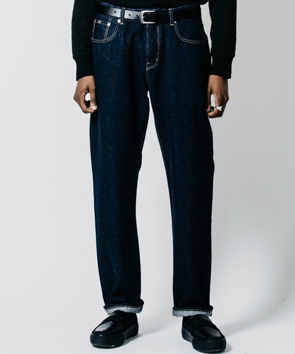 BORN FREE TAPERED AUTHENTIC SELVEDGE ONE WASH JEANS - INDIGO MADE IN JAPAN