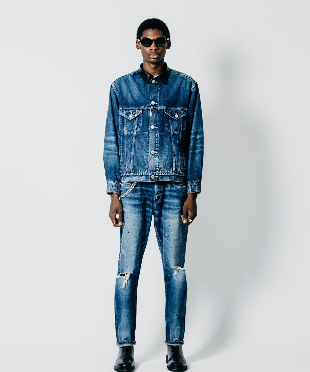 BORN FREE TAPERED AUTHENTIC SELVEDGE GARAGE USED JEANS - INDIGO MADE IN JAPAN