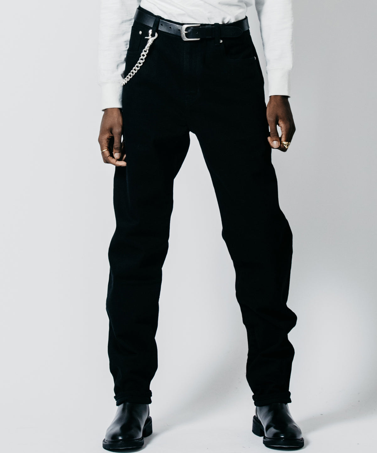 BORN FREE TAPERED AUTHENTIC SELVEDGE ONE WASH JEANS - BLACK MADE IN JAPAN
