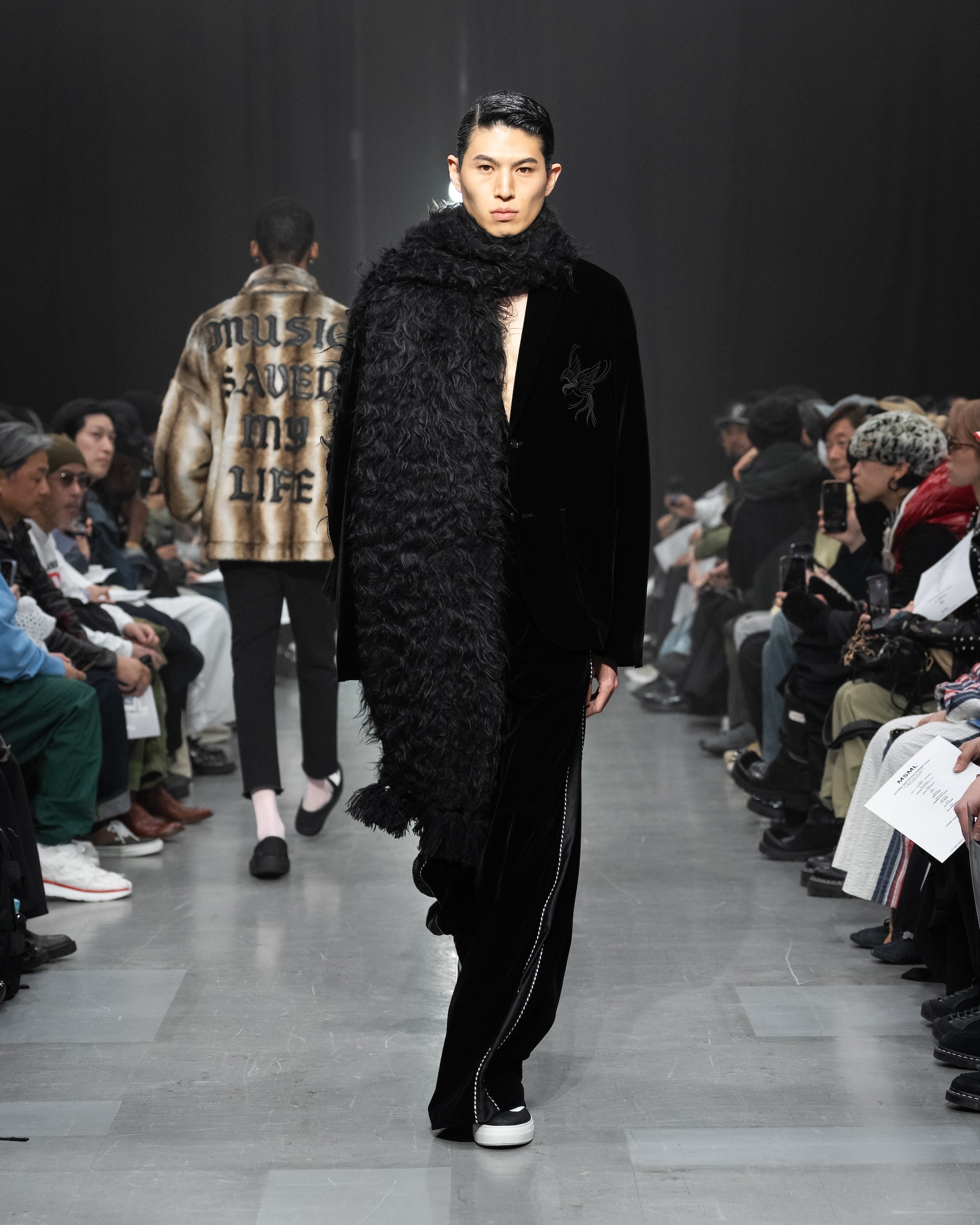 PANEL BRUSH KNIT SCARF