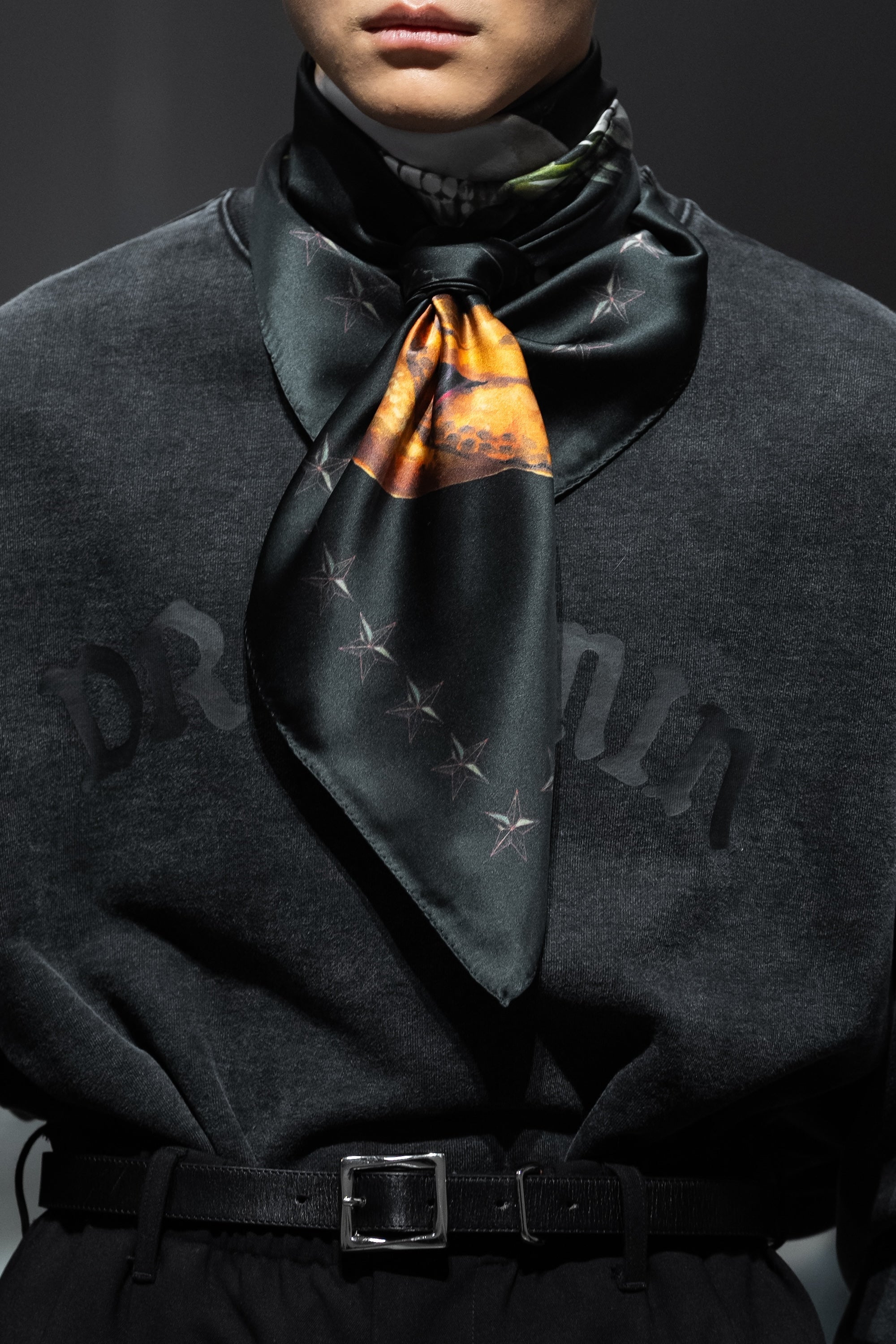 GARMENT DYE WIDE CREWNECK SWEAT