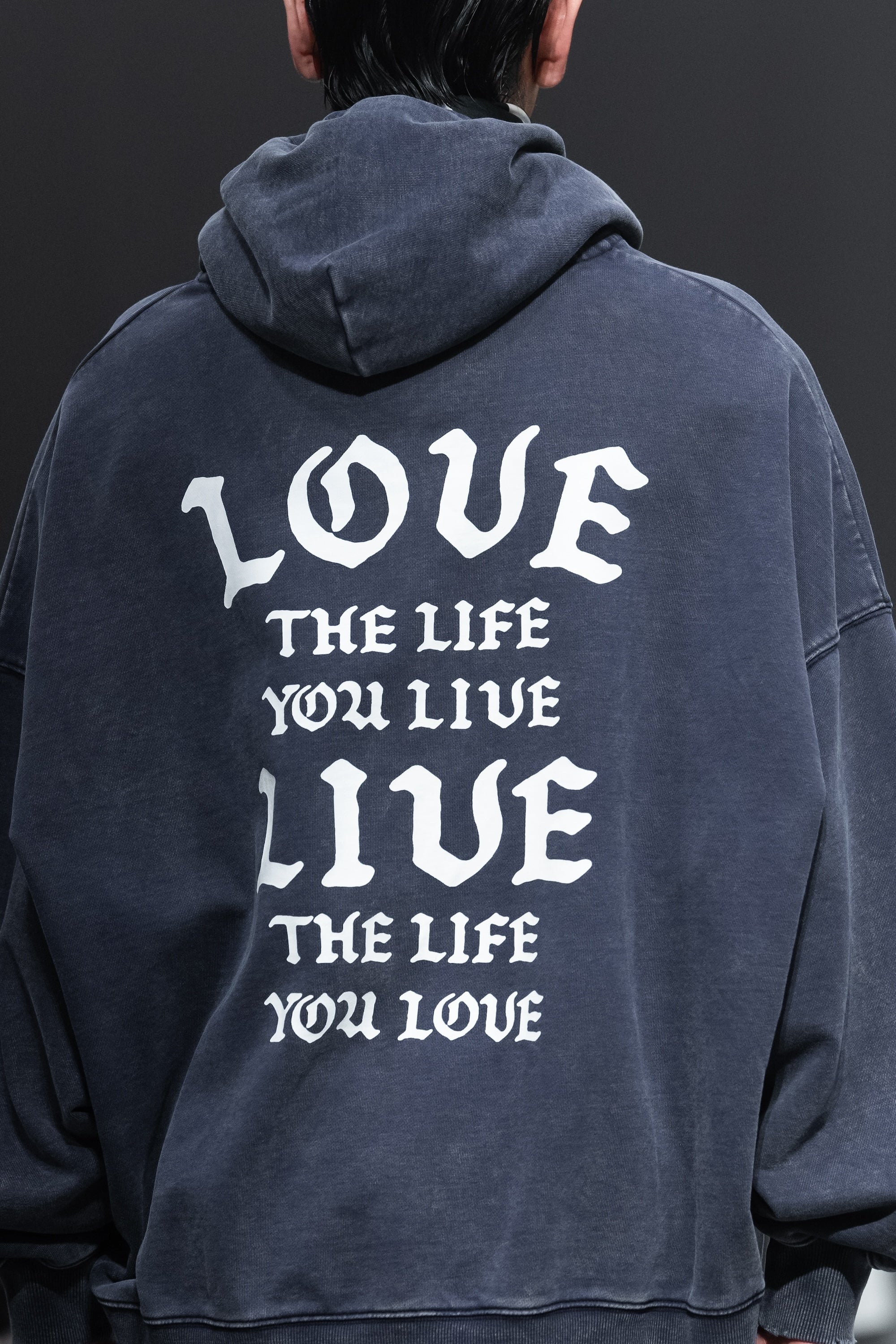 GARMENT DYE WIDE PULLOVER HOODIE
