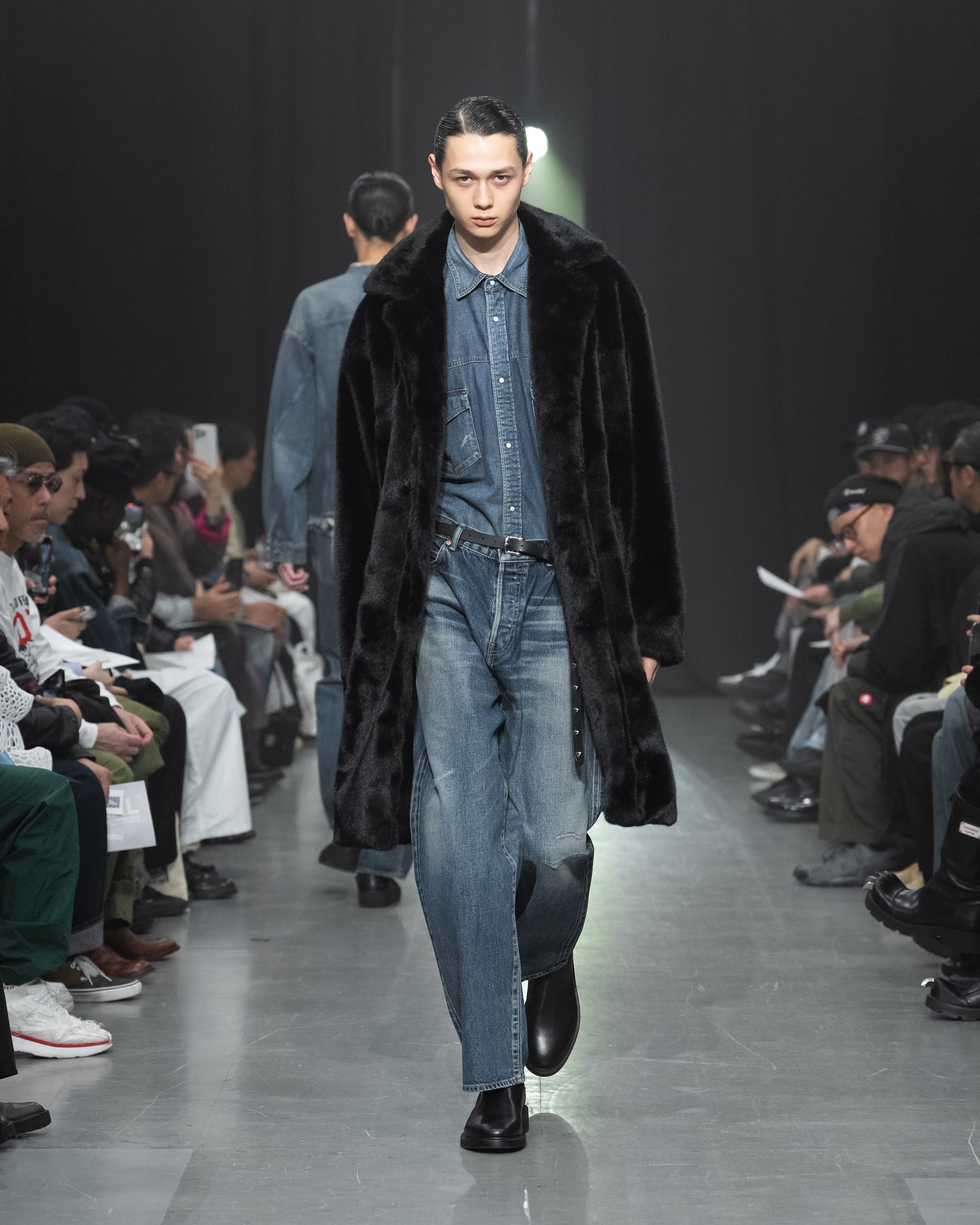 FUR COAT