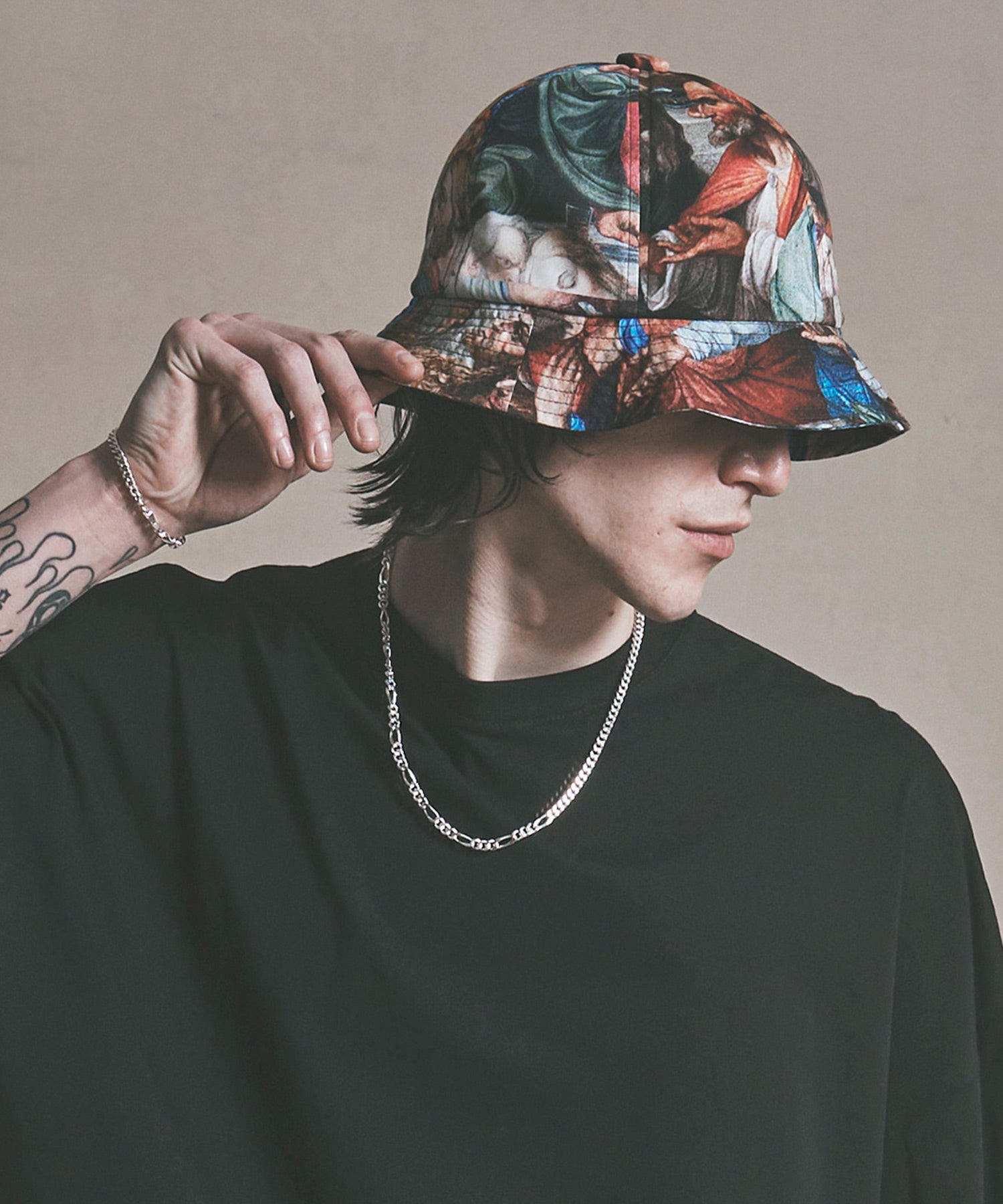 ART GRAPHIC HAT