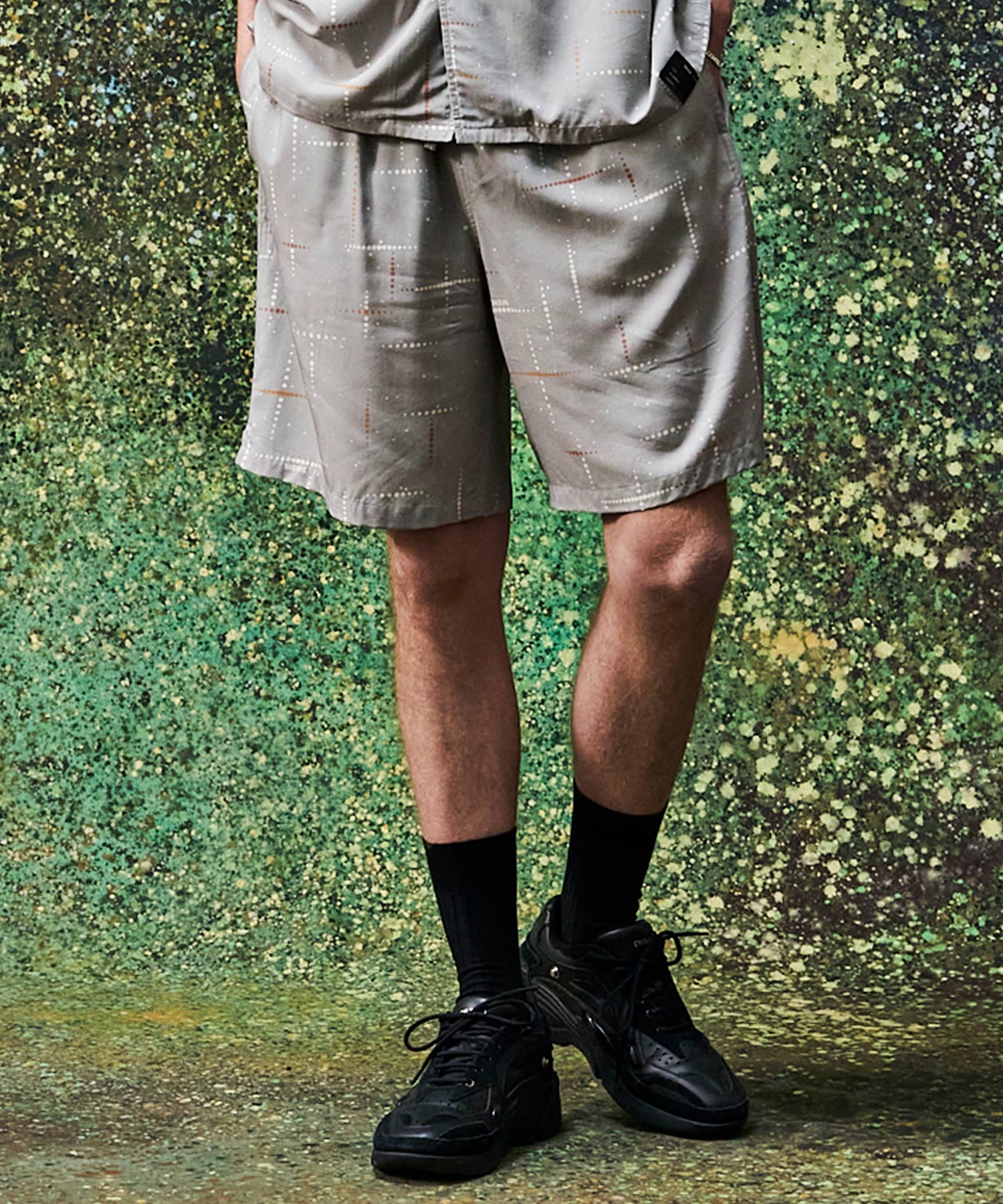 KASURI CROSS PRINTED RAYON SHORTS