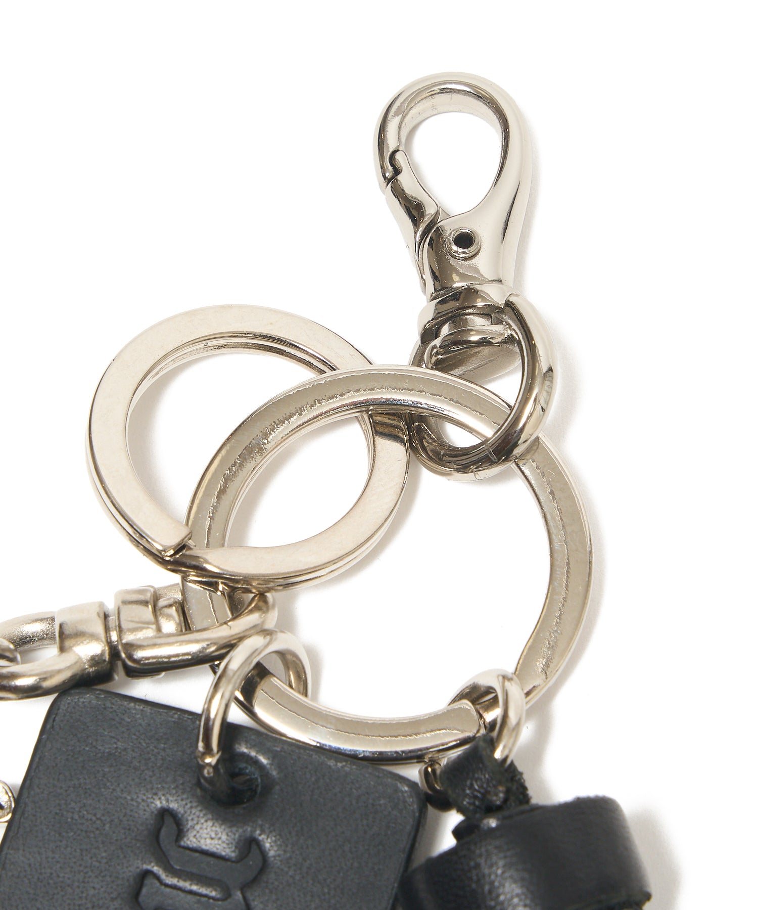 LEATHER TASSEL KEYHOLDER