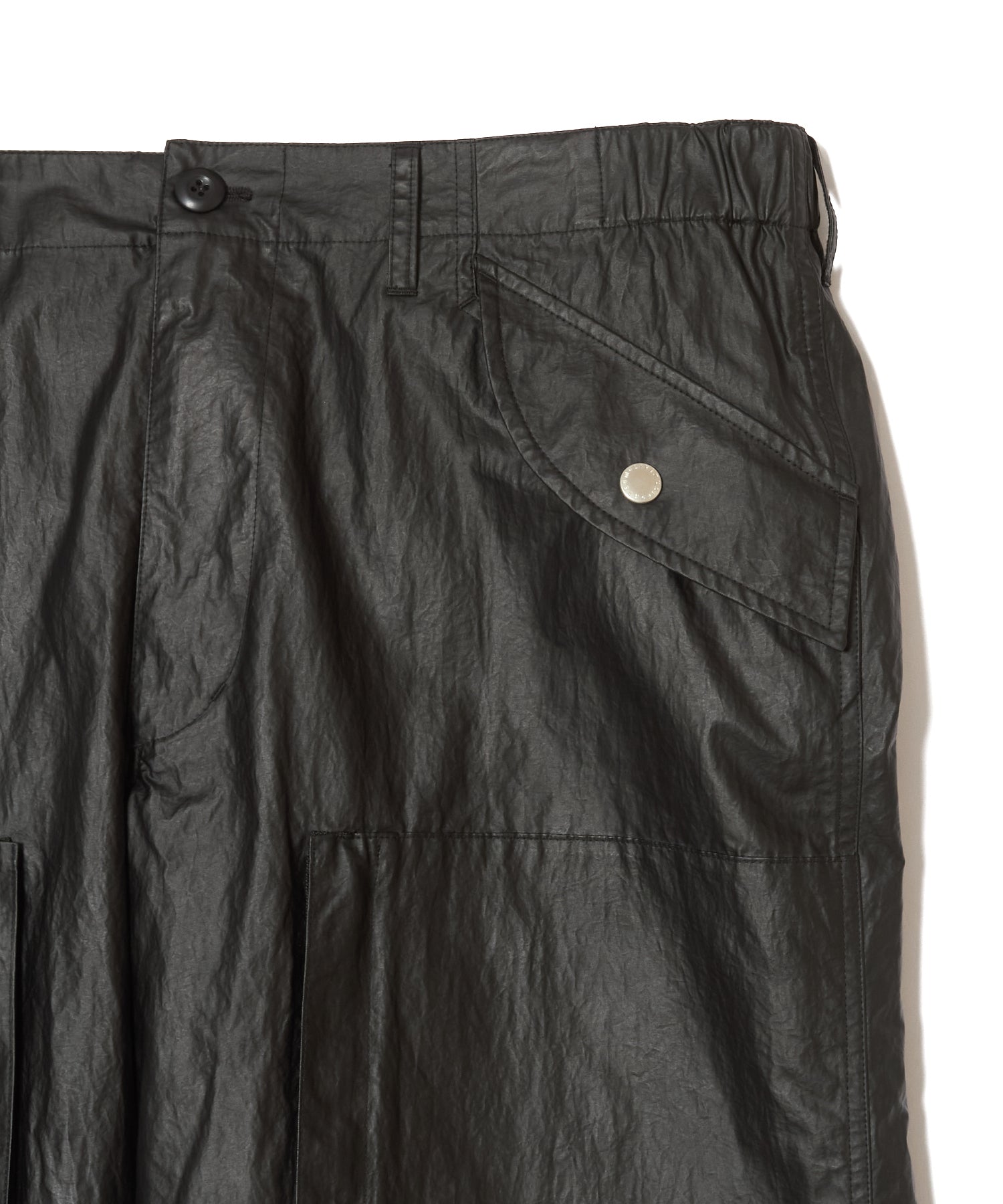 GLOSSY CARGO PANTS
