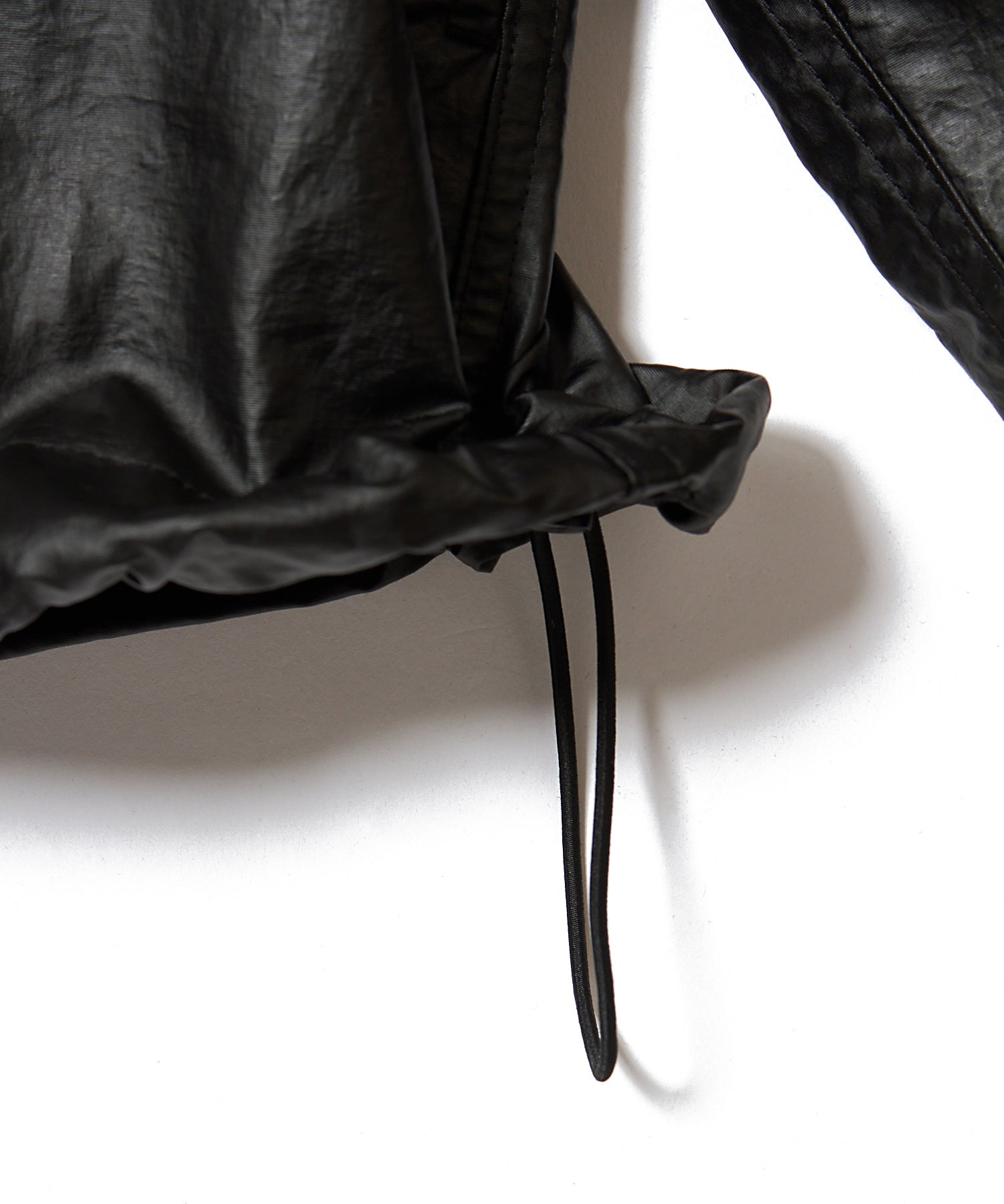 GLOSSY SALVAGE PARKA