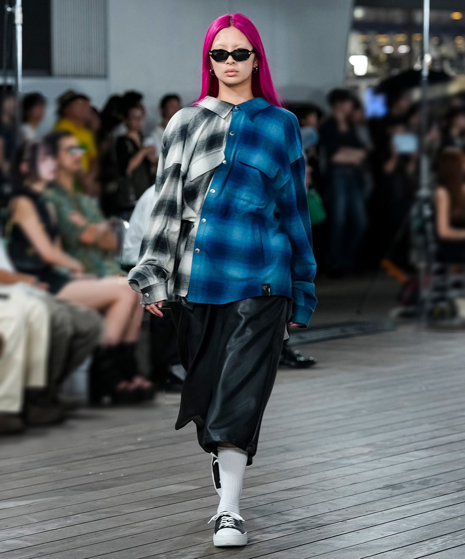 OMBRE CHECK SNAP BOTTON SHIRT