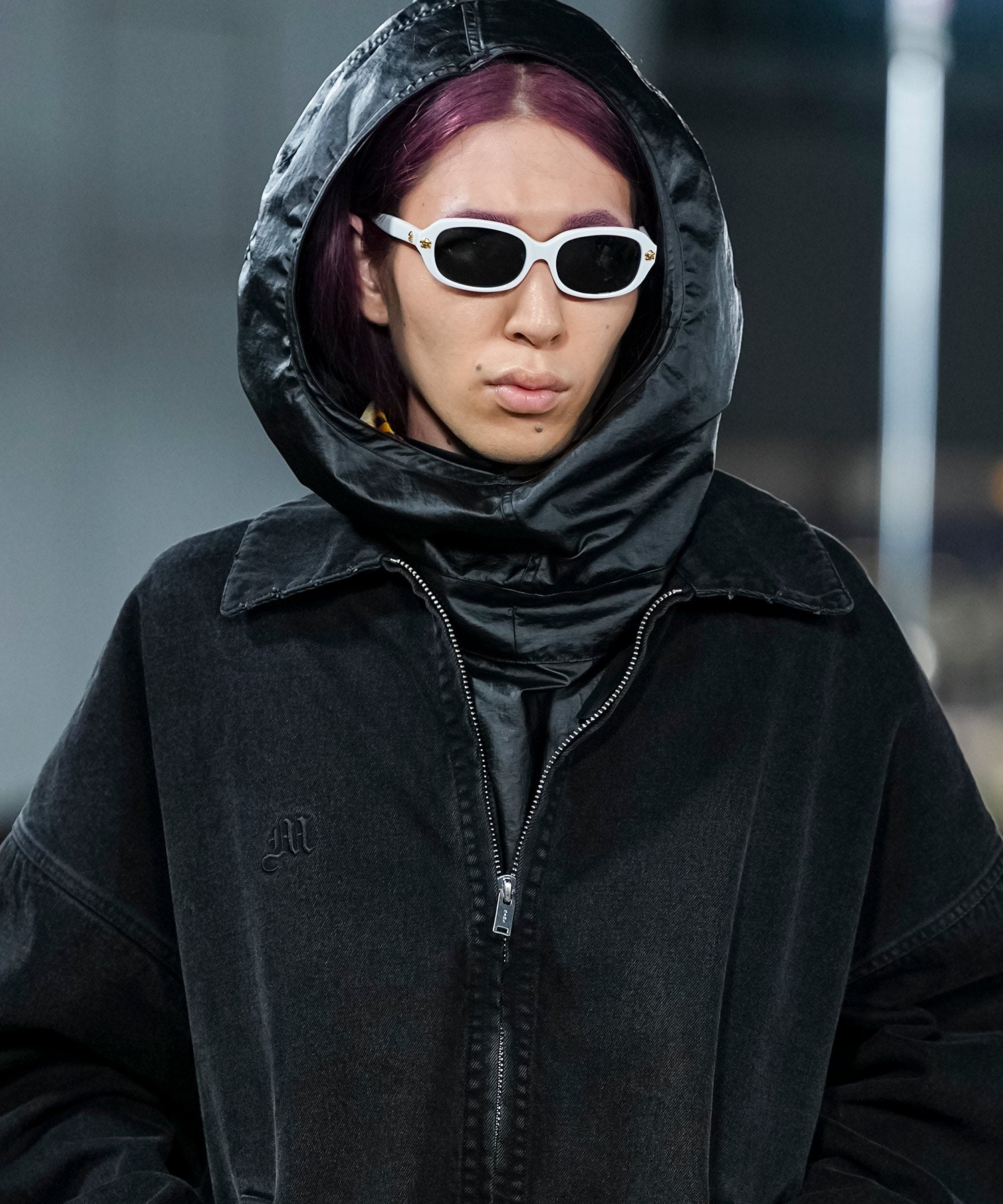 GLOSSY SALVAGE PARKA