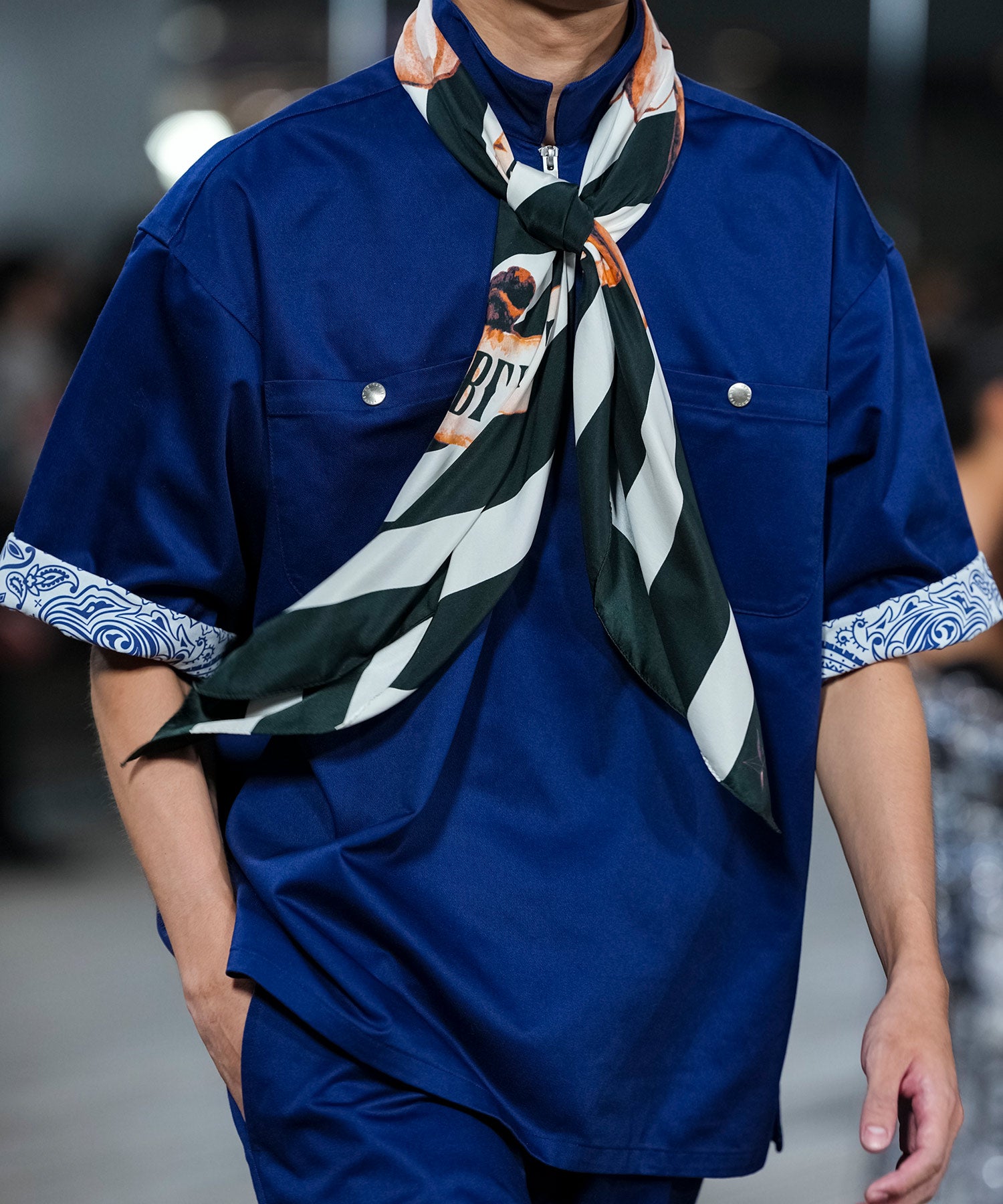 BANDANA HALF ZIP SHIRT