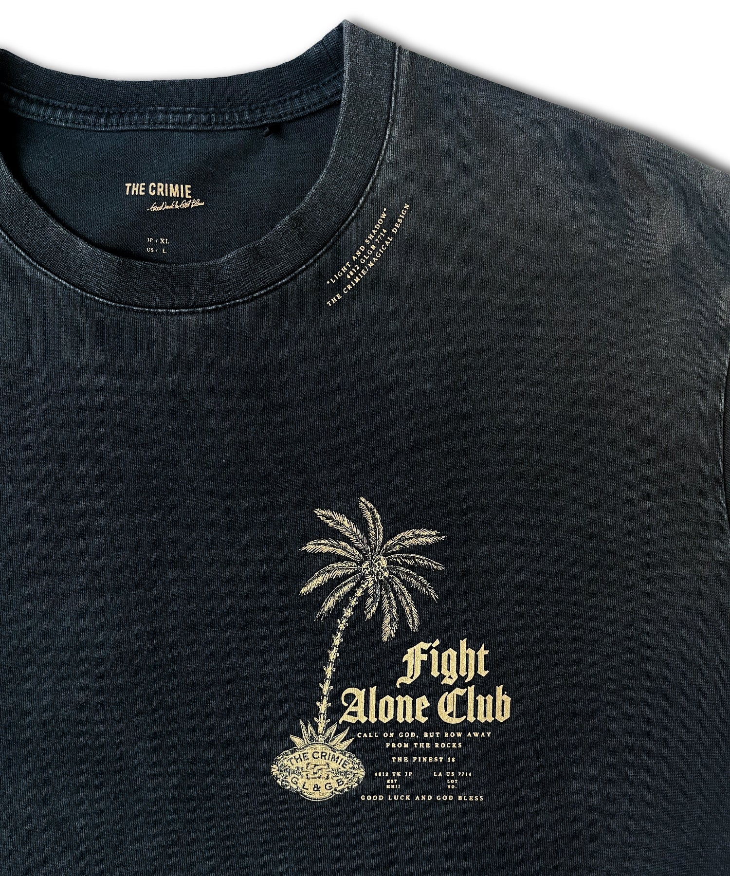 VINTAGE USED "FIGHT ALONE" T SHIRT(MAGICAL DESIGN)